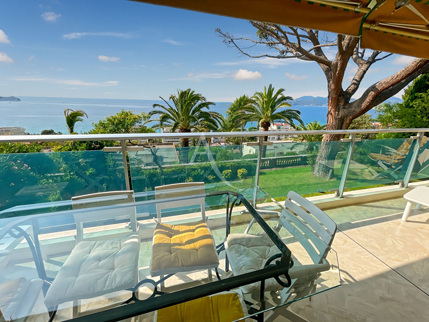 4 P Superbe Vue Mer proche des plages au calme...