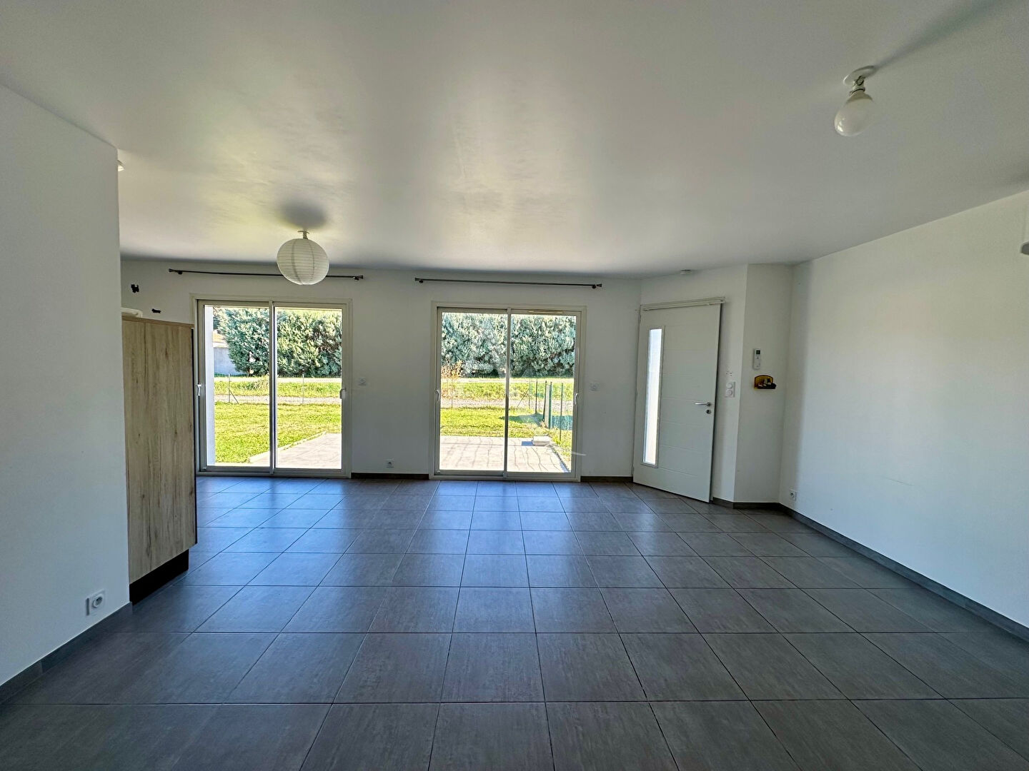 Photo PAVILLON DE PLAIN PIED AVEC 3 CHAMBRES GARAGE ET JARDIN image 5/6