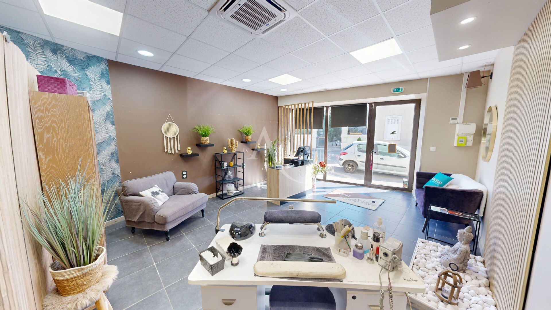 Photo Murs commerciaux à CARCASSONNE image 3/6