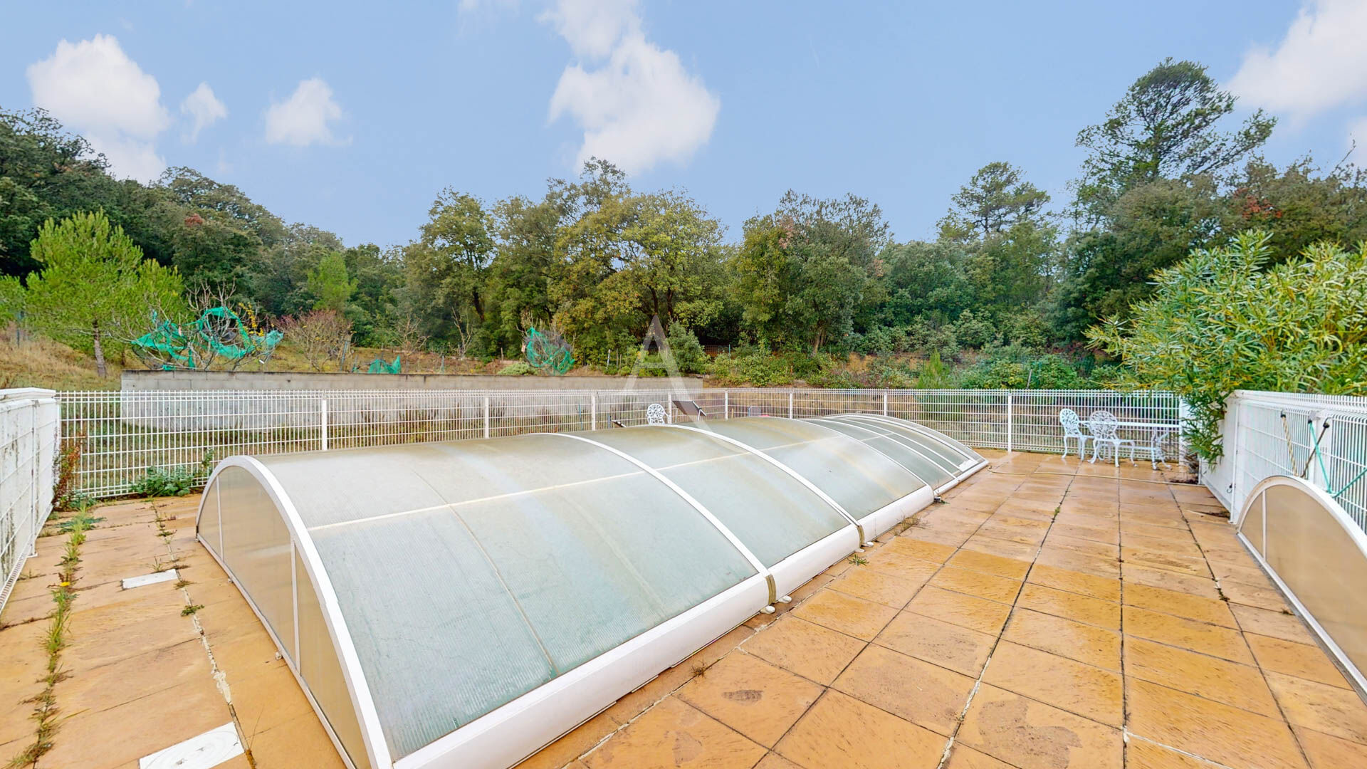 Photo Maison à CARCASSONNE dans un environnement boisé image 5/6