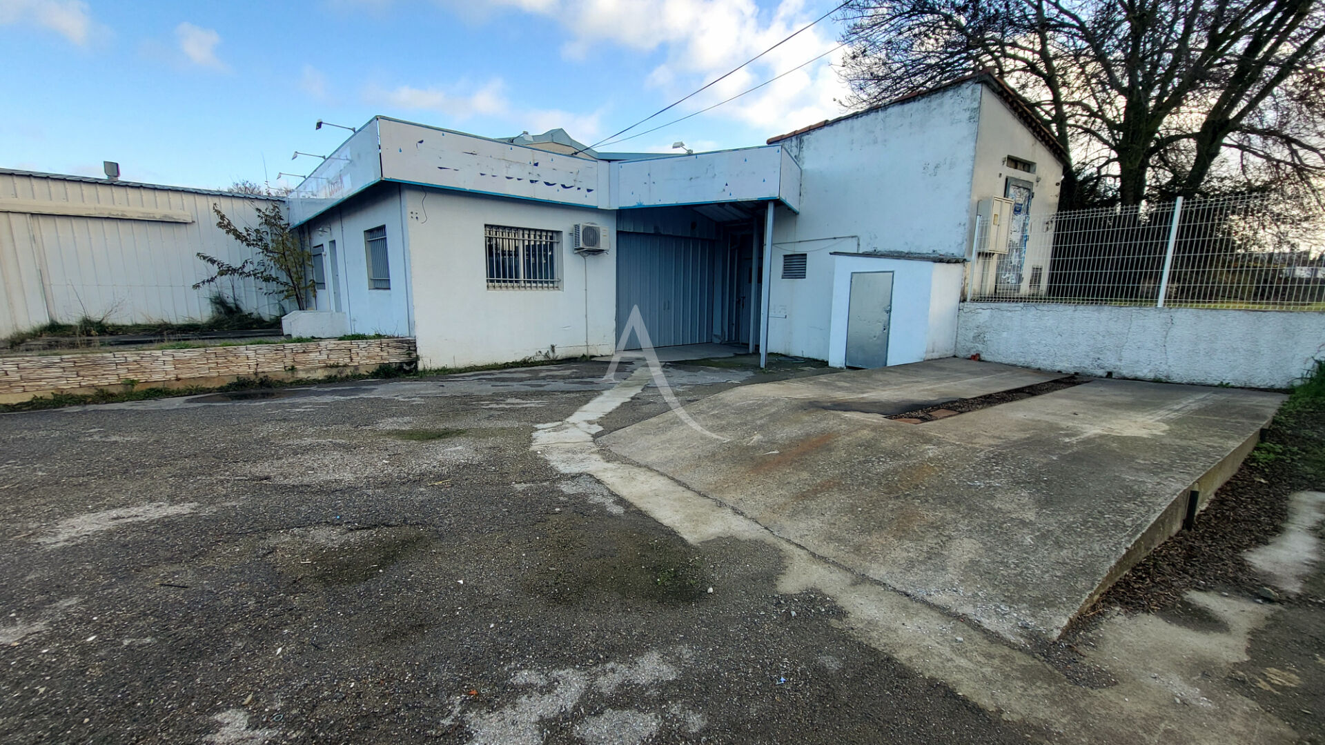 LOCAL COMMERCIAL DANS ZONE RECHERCHEE DE CARCASSONNE