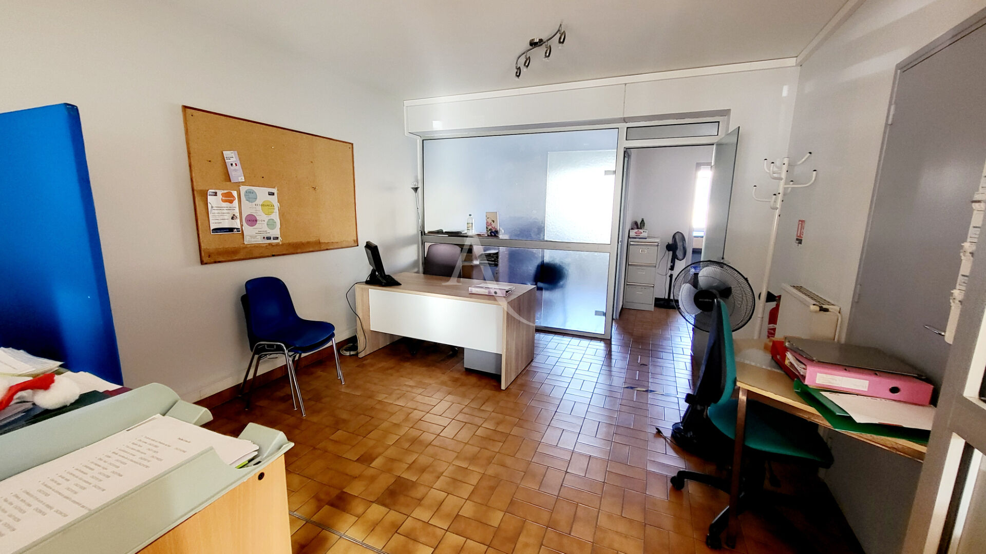 LOCAL PROFESSIONNEL EN CENTRE VILLE DE CARCASSONNE