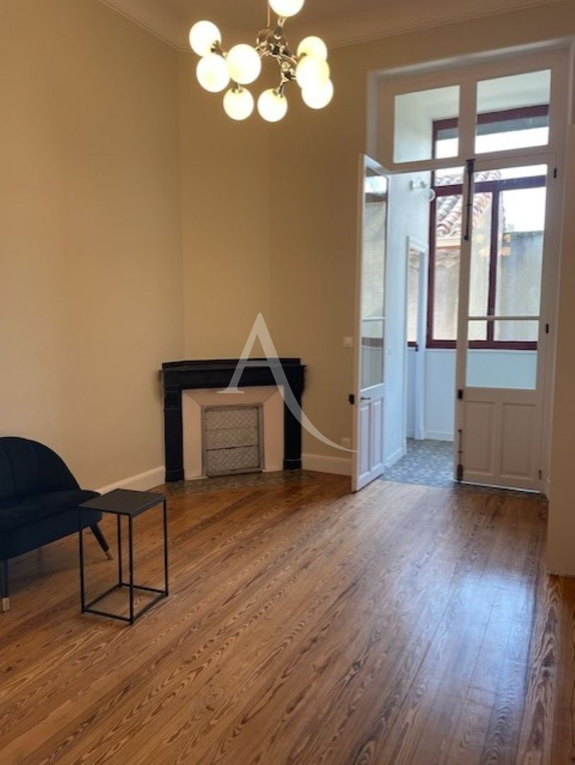 BUREAU CLIMATISE A LOUER FACE A LA GARE CARCASSONNE