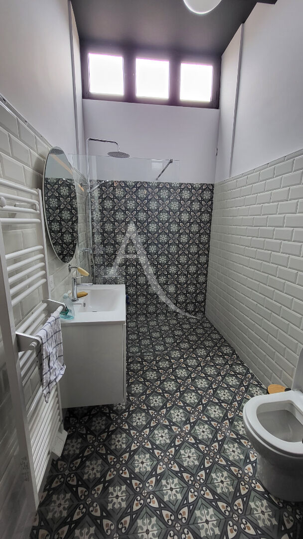 Photo BUREAU CLIMATISE A LOUER FACE A LA GARE CARCASSONNE image 5/5