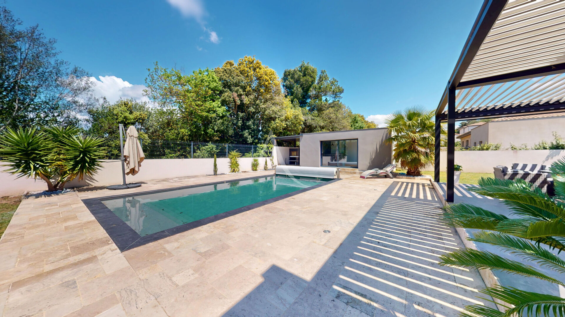 Photo Maison Moderne à Palaja, à proximité de Carcassonne avec piscine image 2/6
