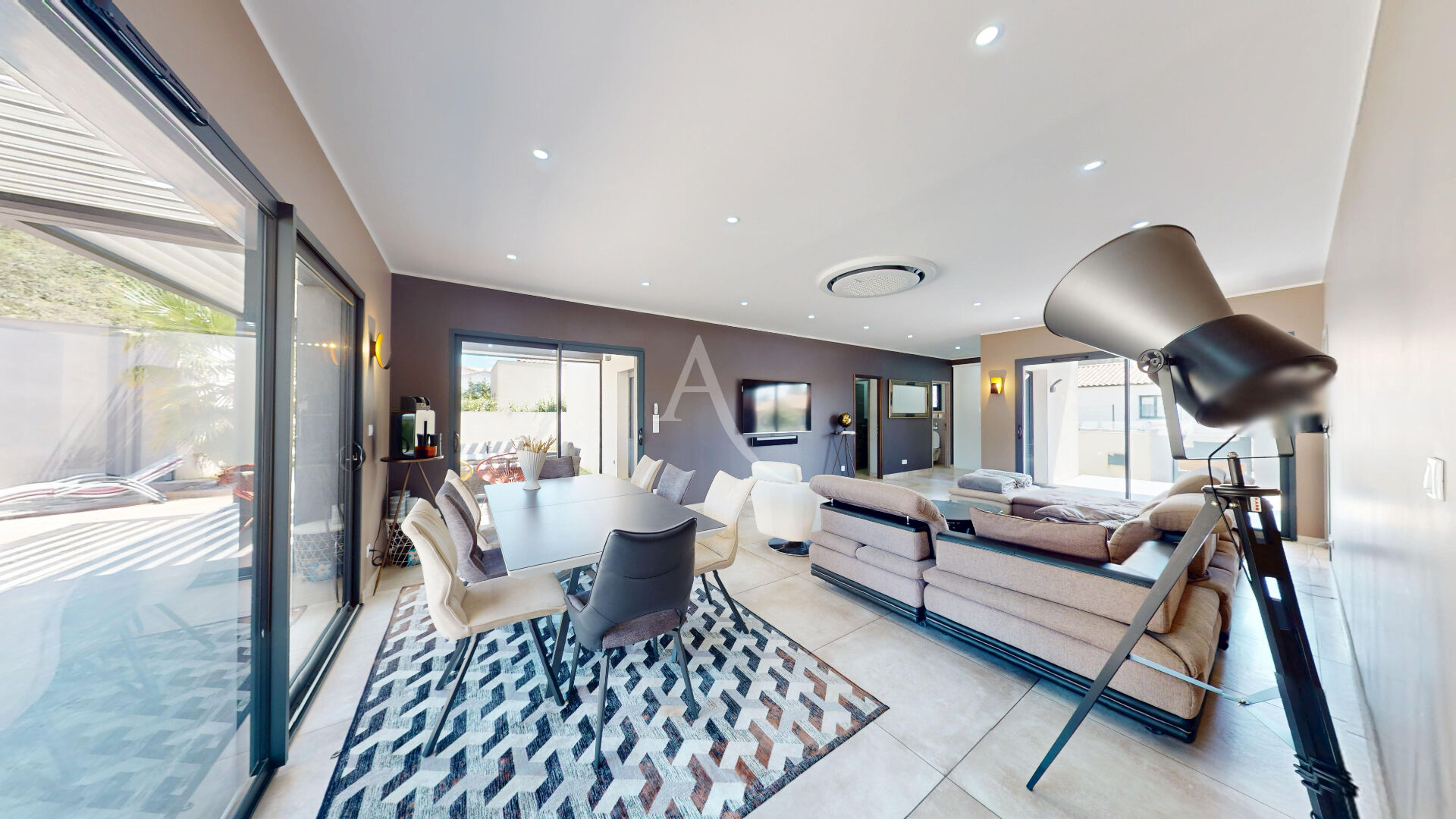 Photo Maison Moderne à Palaja, à proximité de Carcassonne avec piscine image 6/6