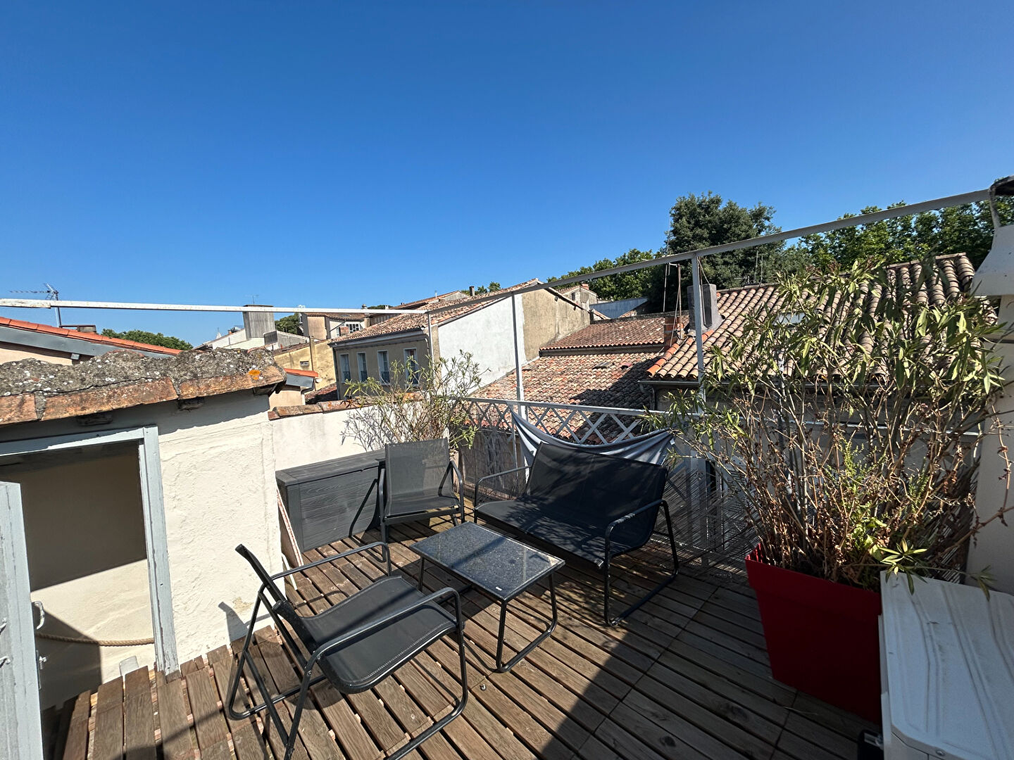 Agence immobilière de L'Adresse   COLUMBO IMMOBILIER - L'ADRESSE  COLUMBO IMMOBILIER