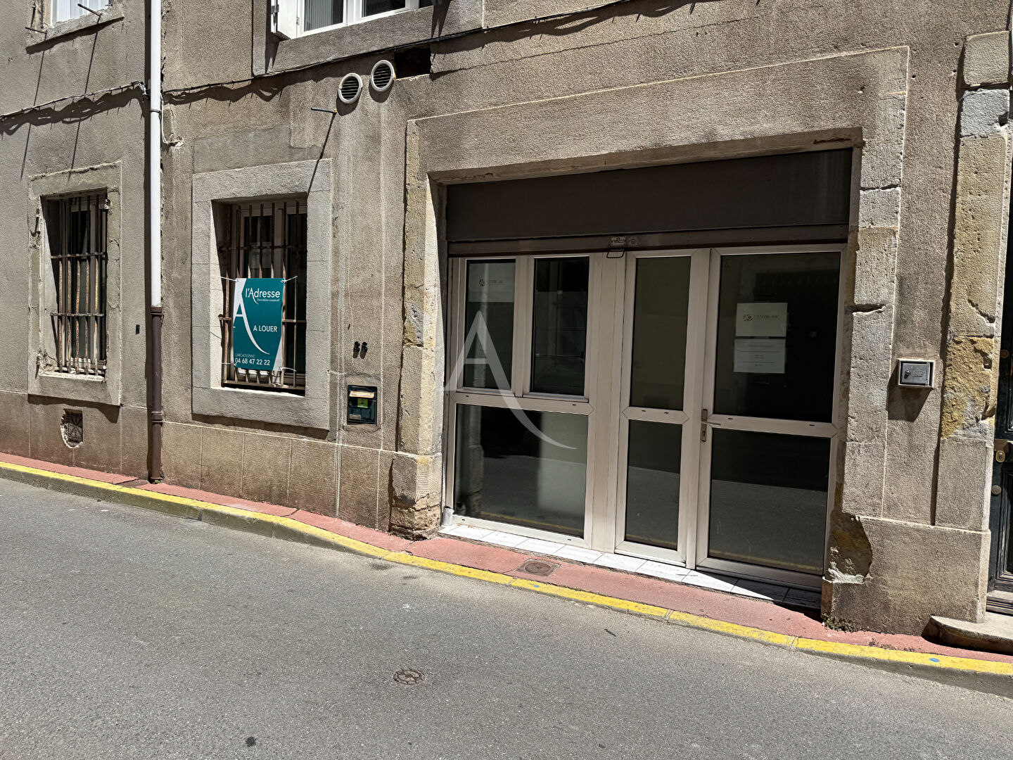 LOCAL EN CENTRE VILLE DE CARCASSONNE