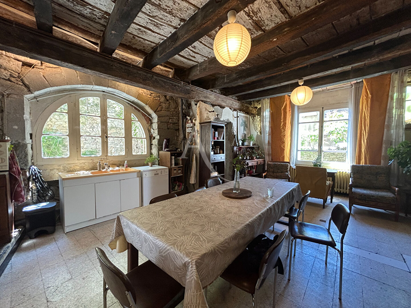 Photo Charmante maison en pierre avec cour proche Carcassonne image 6/6