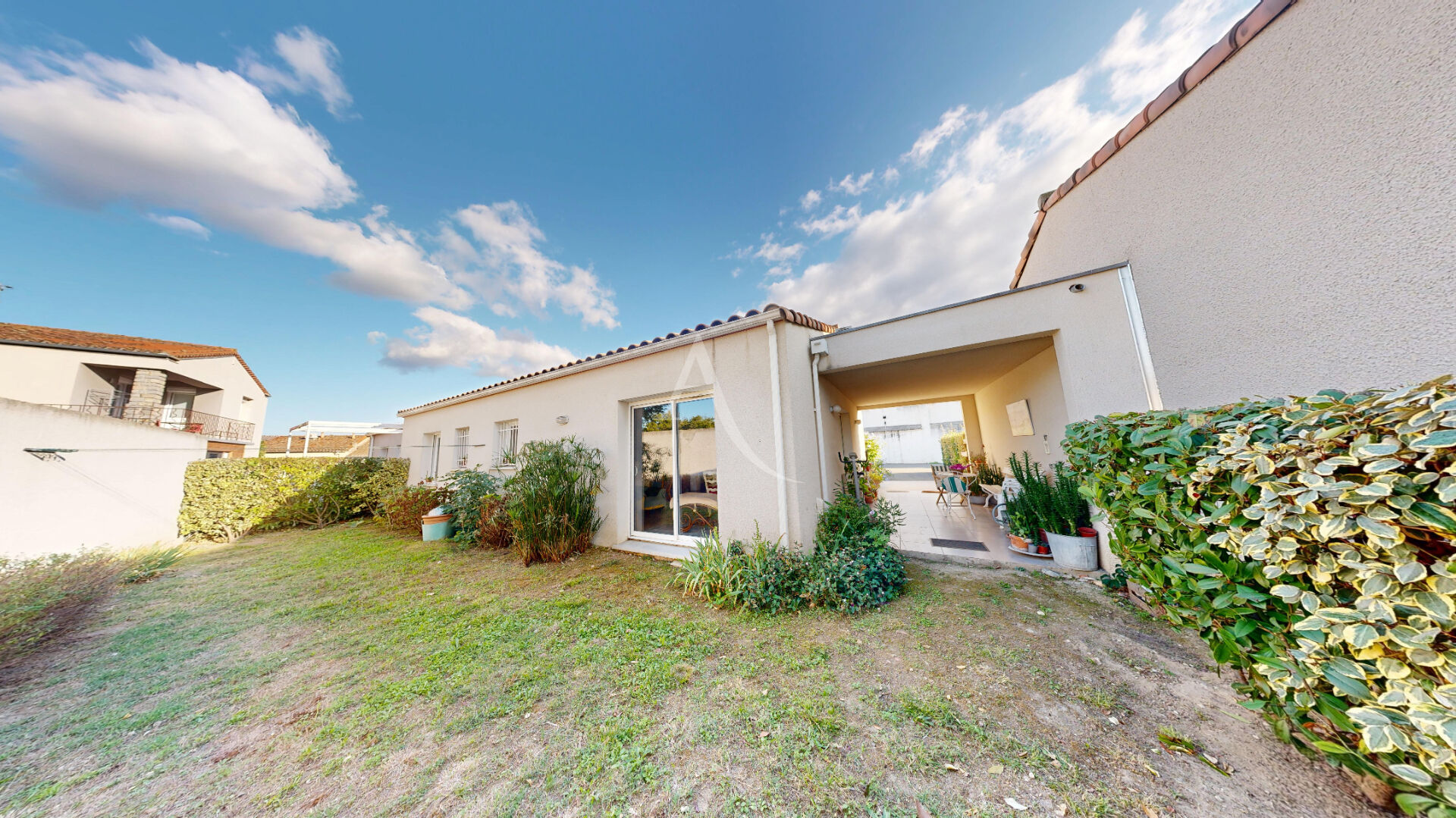Agence immobilière de L'Adresse   COLUMBO IMMOBILIER - L'ADRESSE  COLUMBO IMMOBILIER