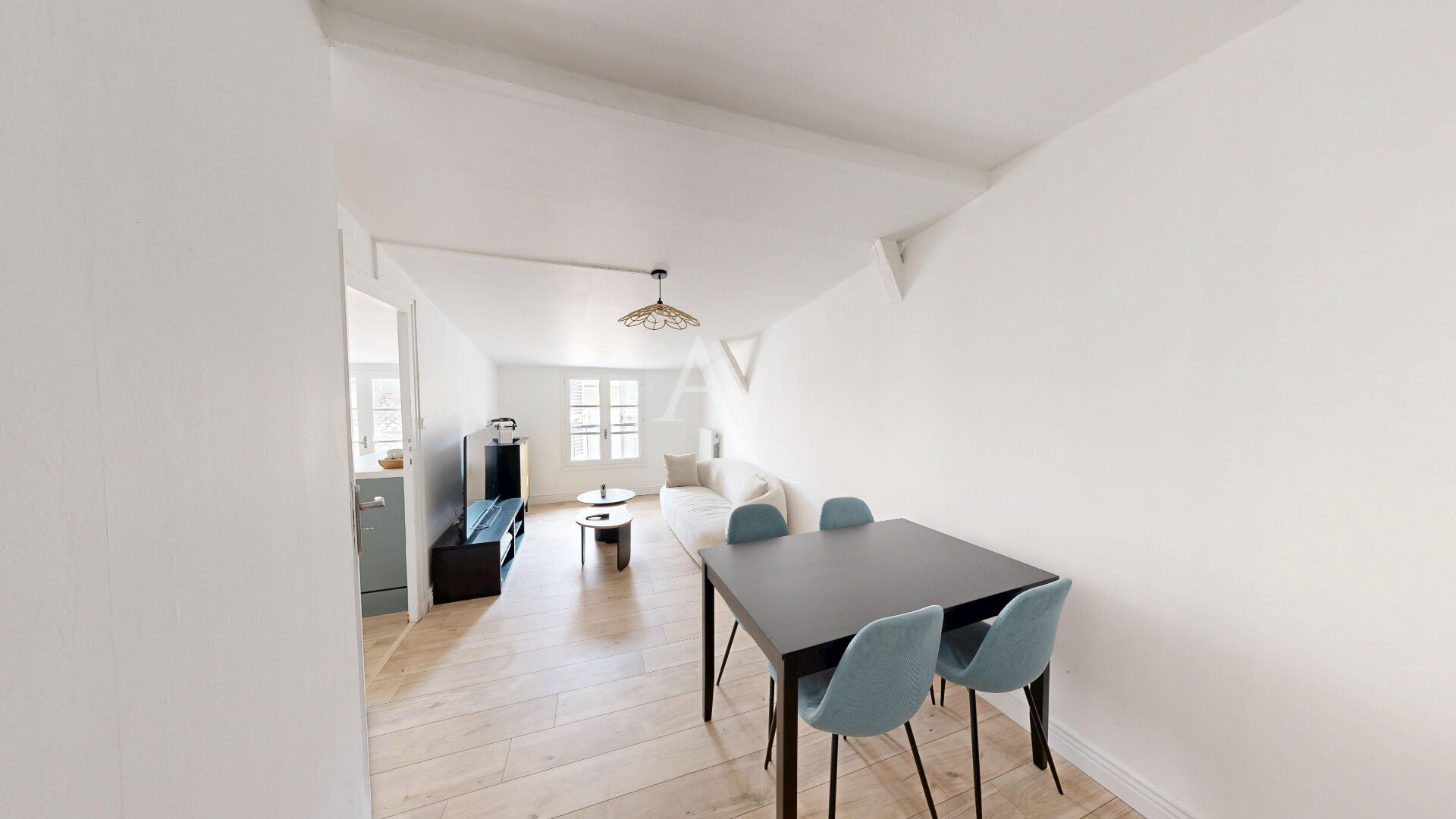 Photo Appartement rénové en CENTRE VILLE de Carcassonne image 3/6