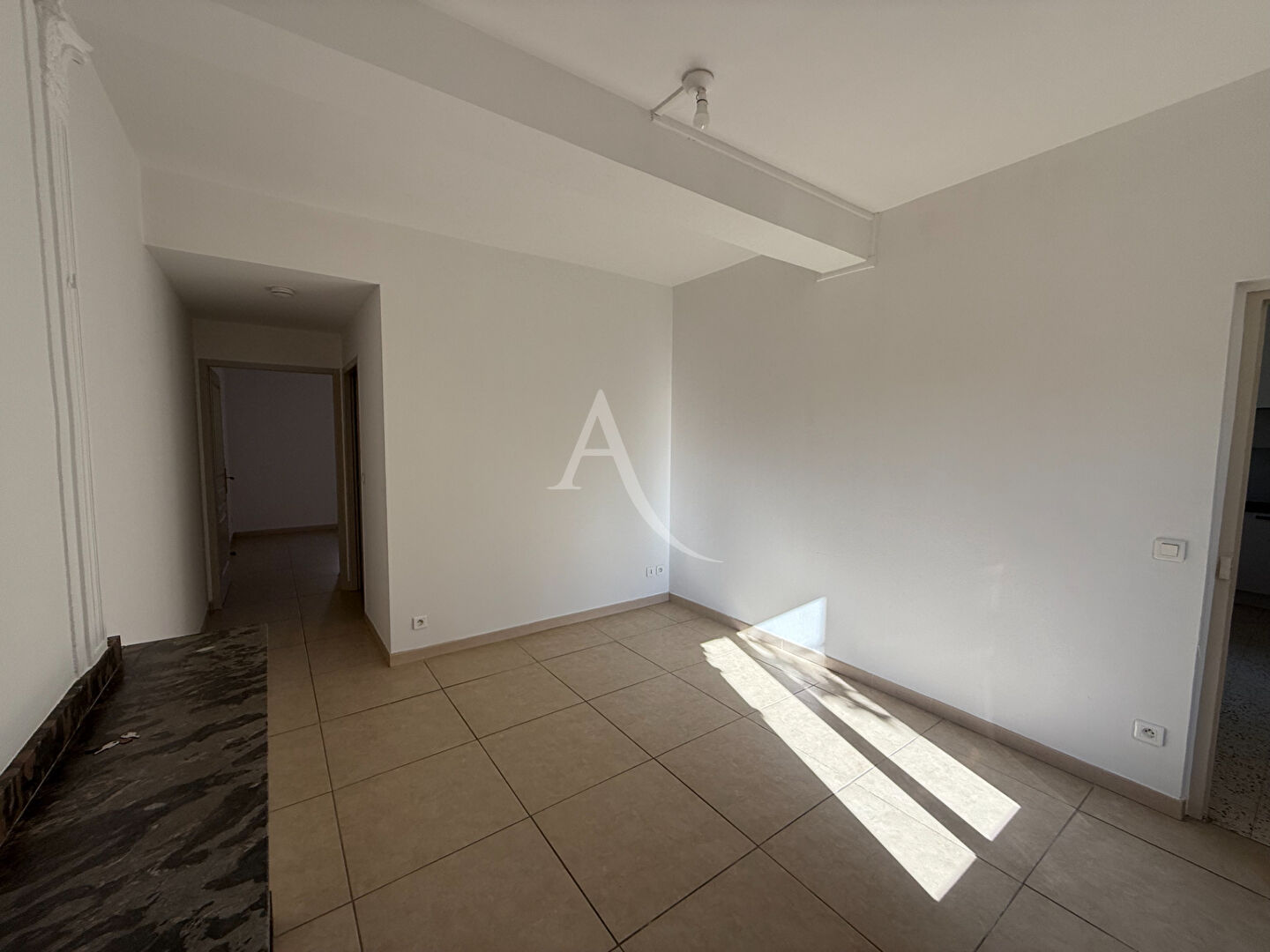 Photo APPARTEMENT 2 CHAMBRES AVEC JARDIN COMMUN image 1/6