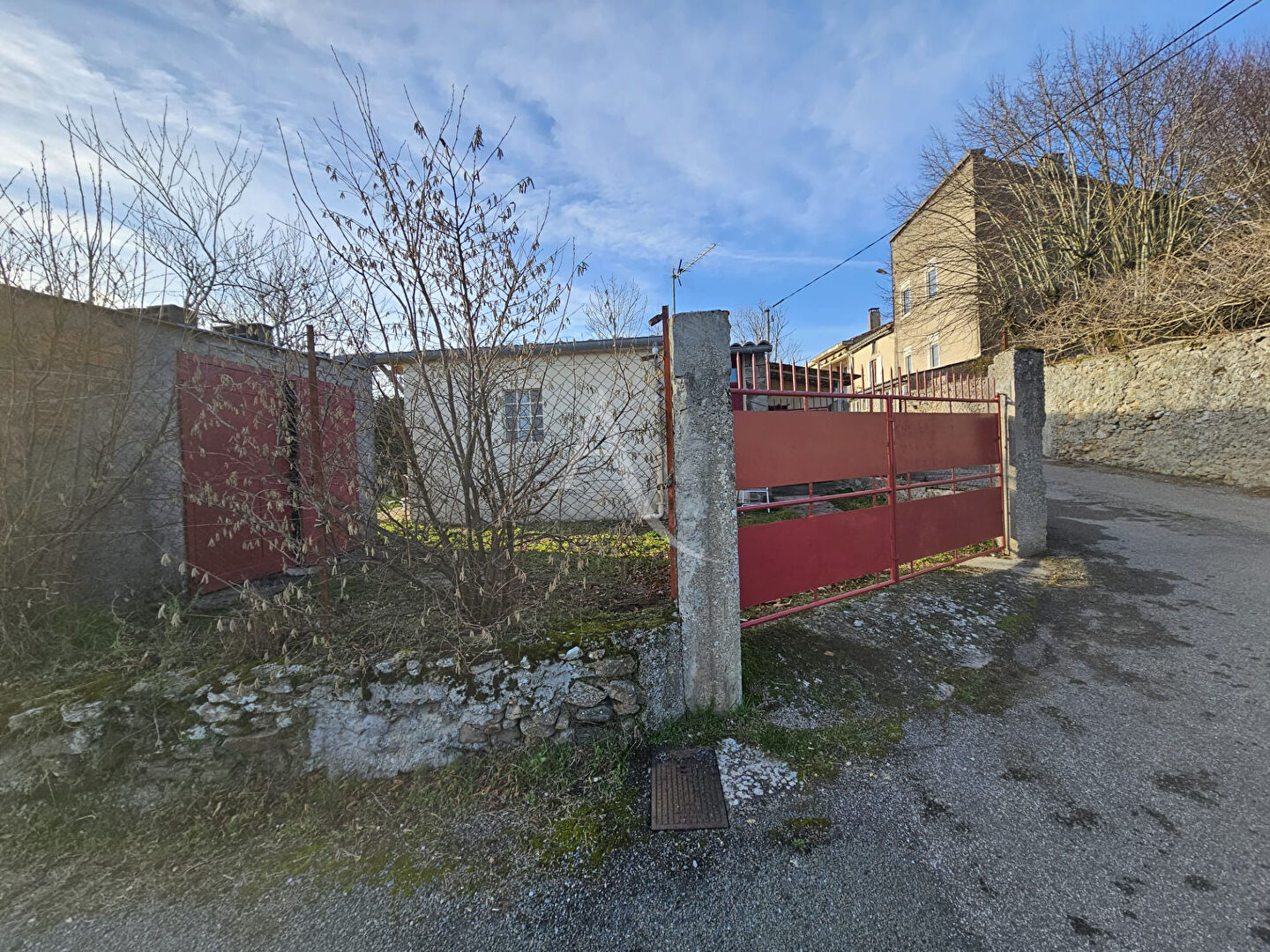 Agence immobilière de L'Adresse   COLUMBO IMMOBILIER - L'ADRESSE  COLUMBO IMMOBILIER