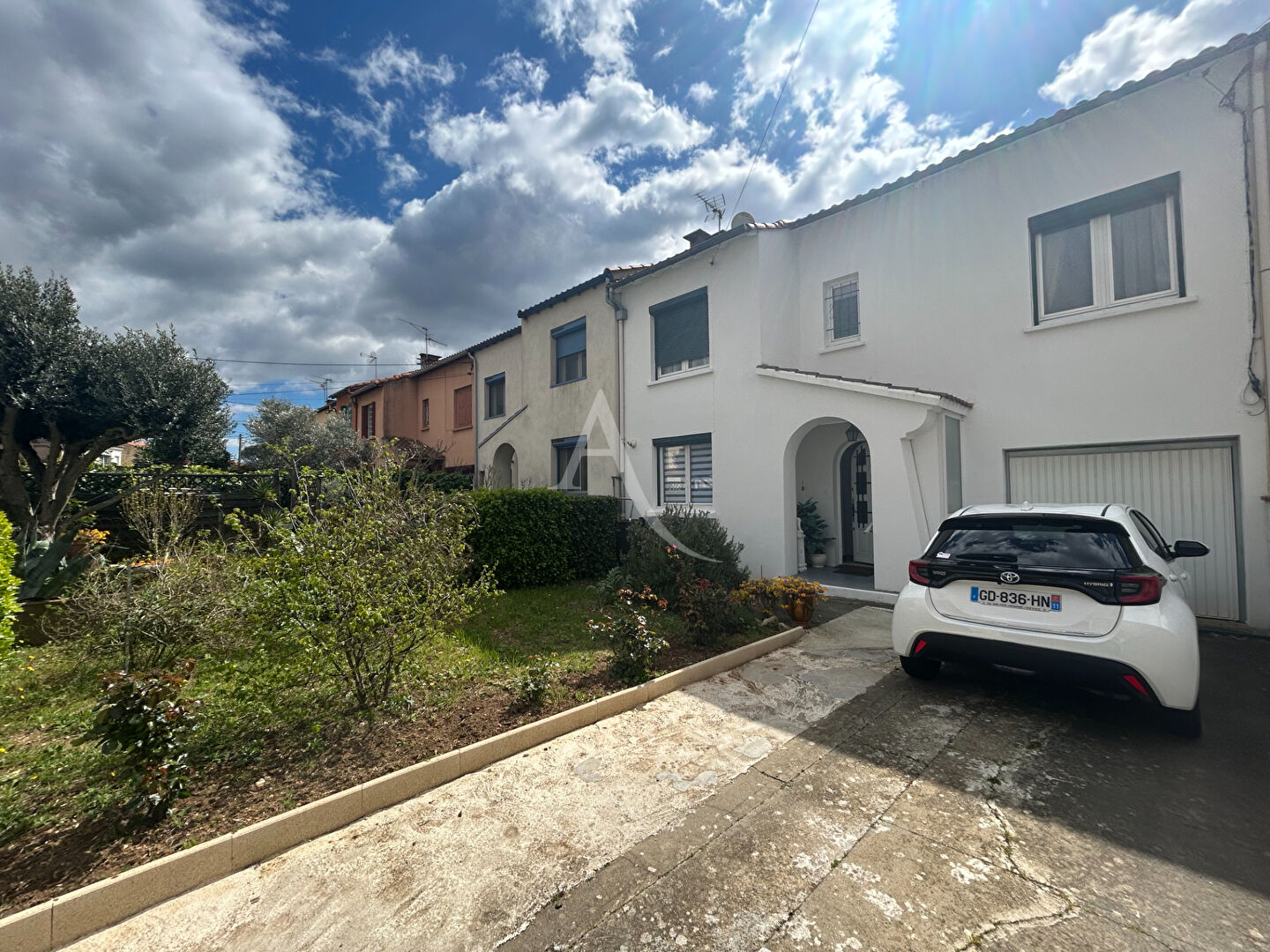 Agence immobilière de L'Adresse   COLUMBO IMMOBILIER - L'ADRESSE  COLUMBO IMMOBILIER