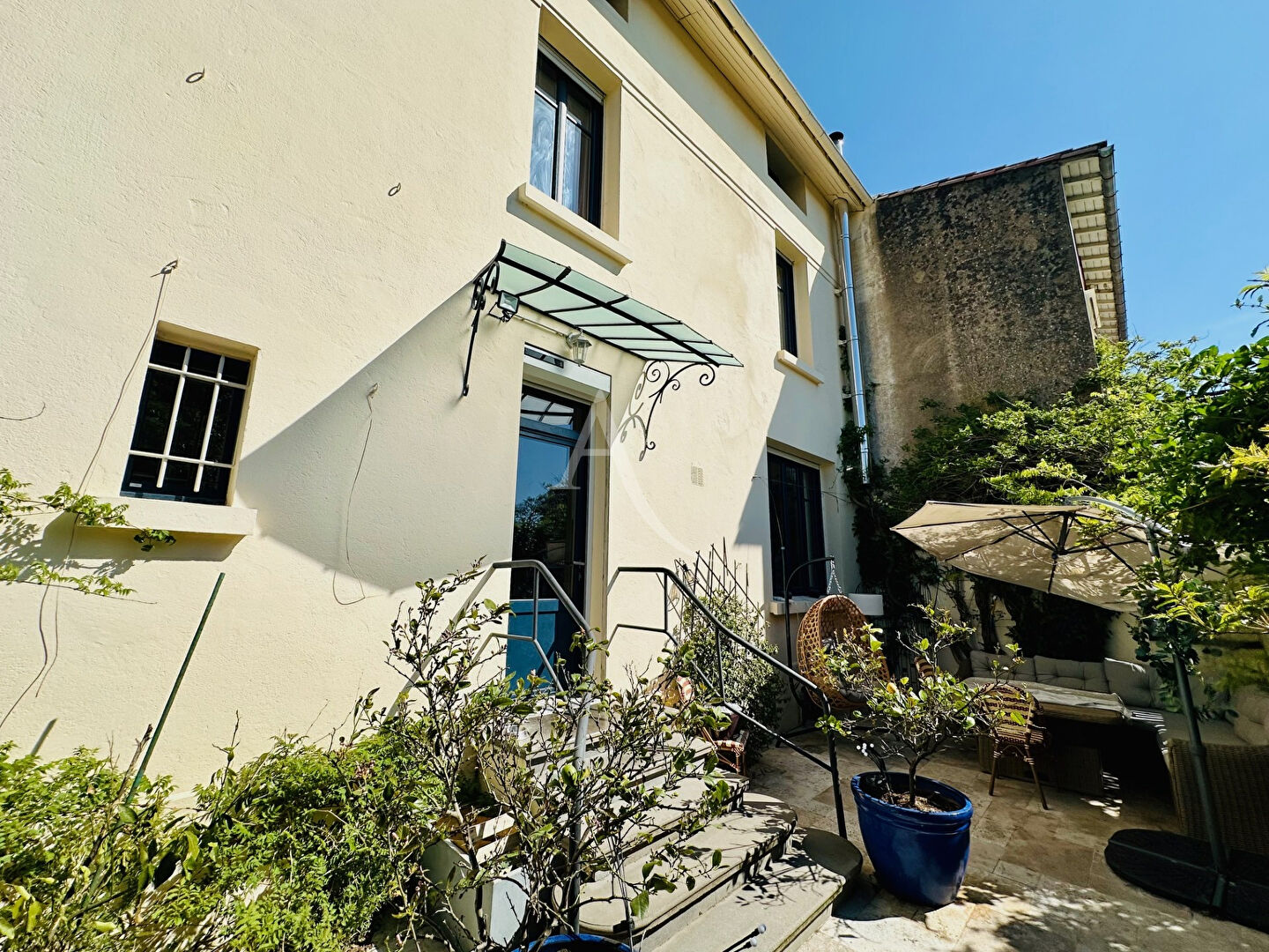 Agence immobilière de L'Adresse   COLUMBO IMMOBILIER - L'ADRESSE  COLUMBO IMMOBILIER