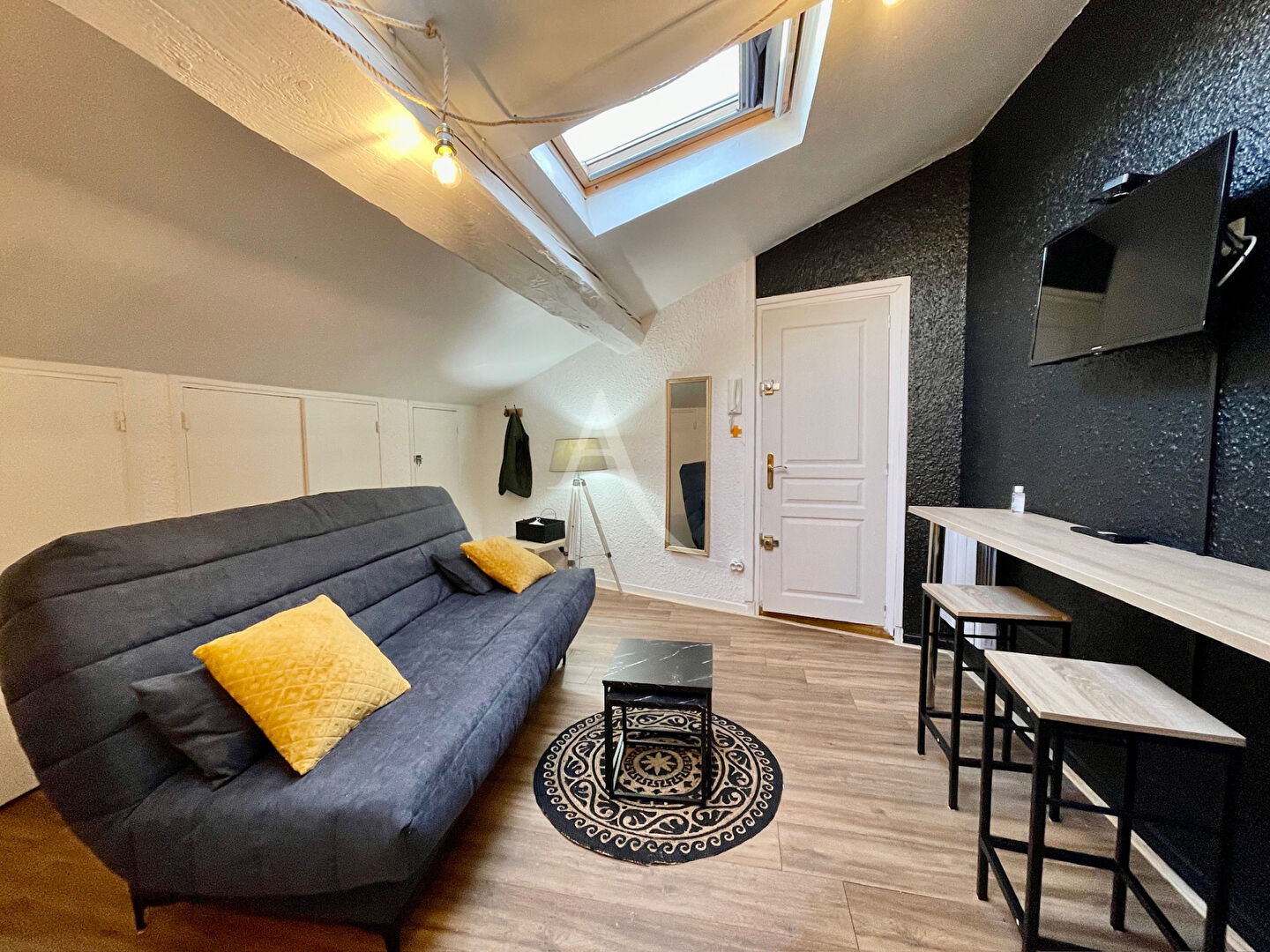 Agence immobilière de L'Adresse   COLUMBO IMMOBILIER - L'ADRESSE  COLUMBO IMMOBILIER