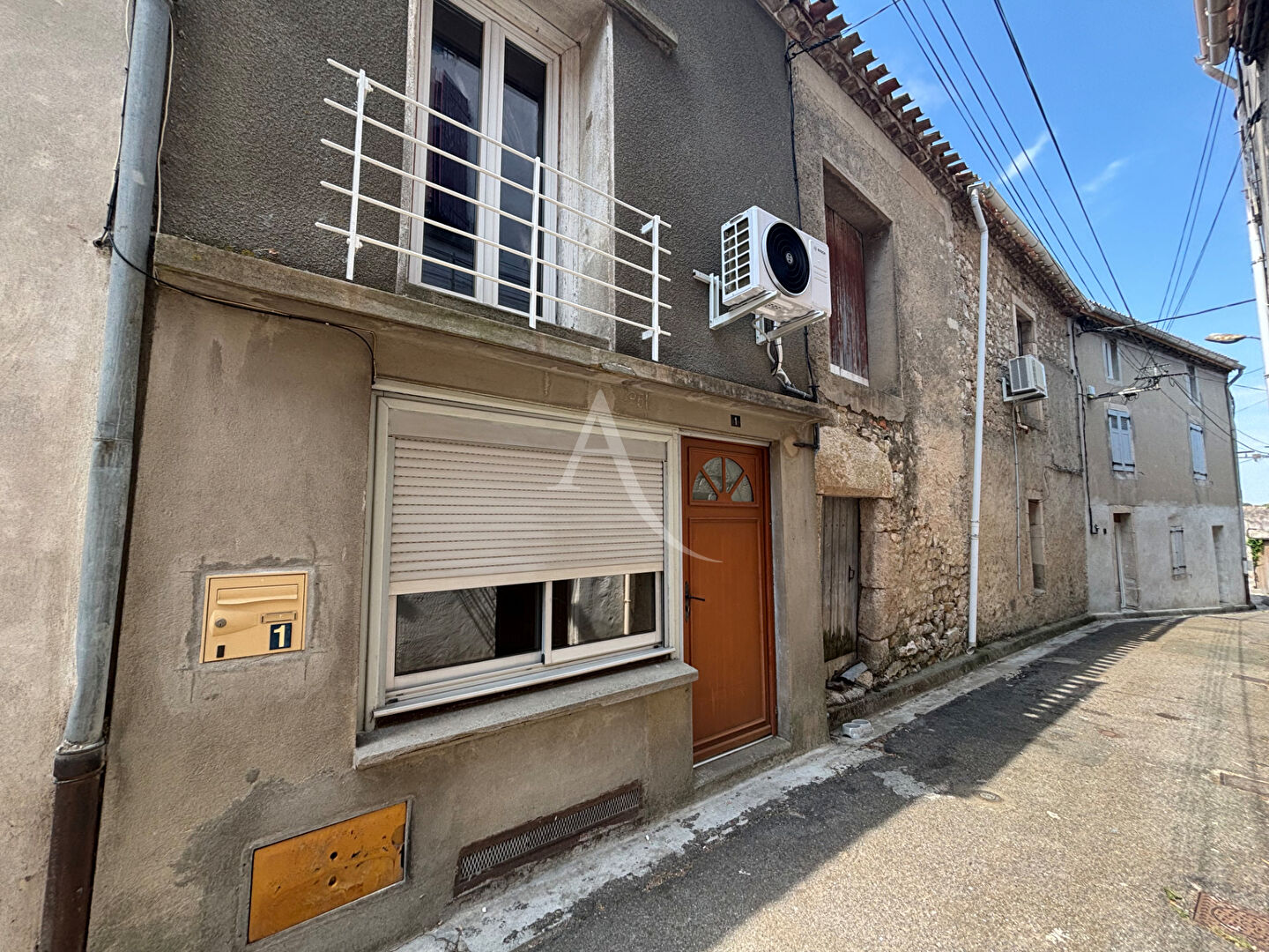 Agence immobilière de L'Adresse   COLUMBO IMMOBILIER - L'ADRESSE  COLUMBO IMMOBILIER