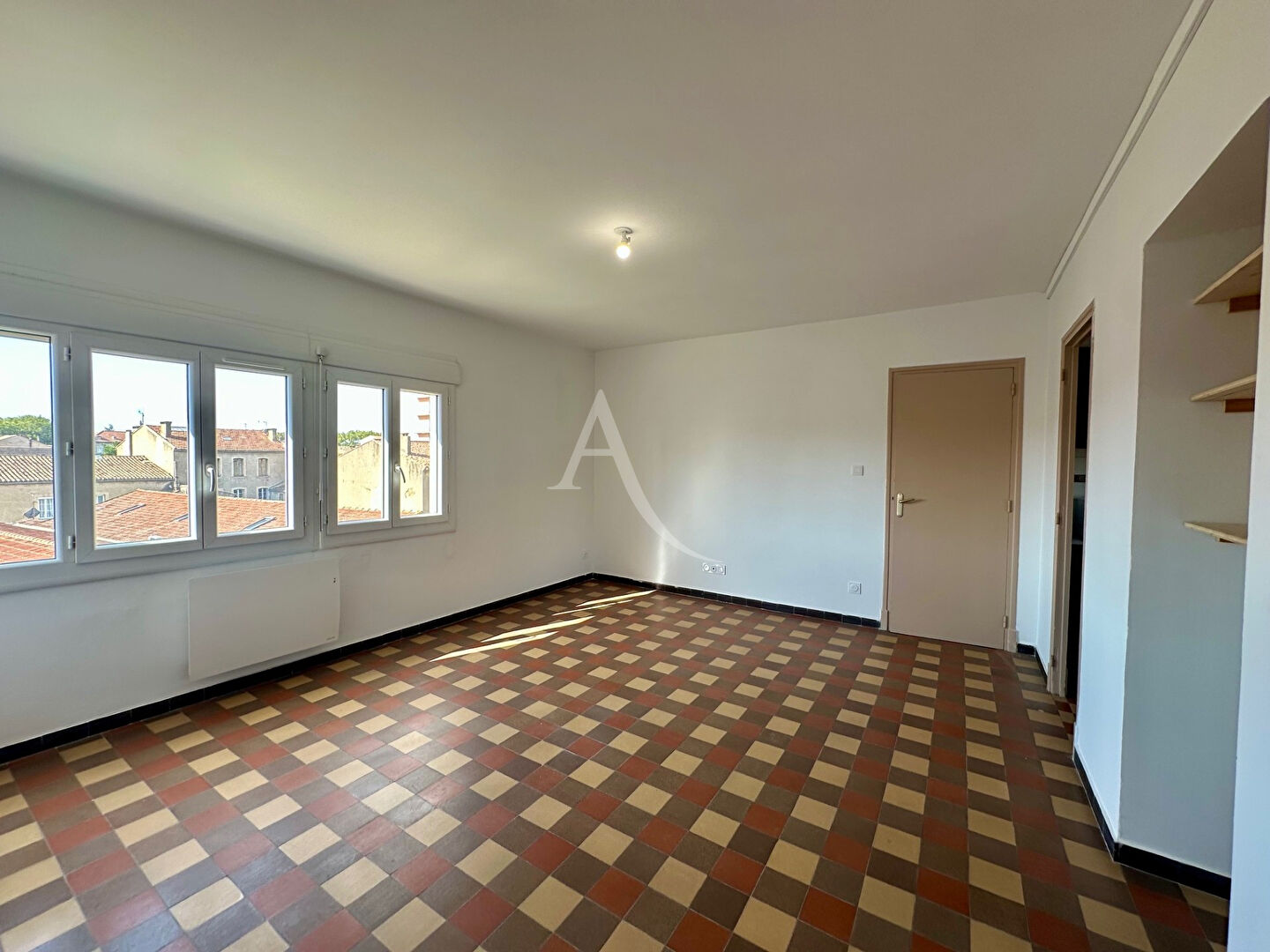 Agence immobilière de L'Adresse   COLUMBO IMMOBILIER - L'ADRESSE  COLUMBO IMMOBILIER