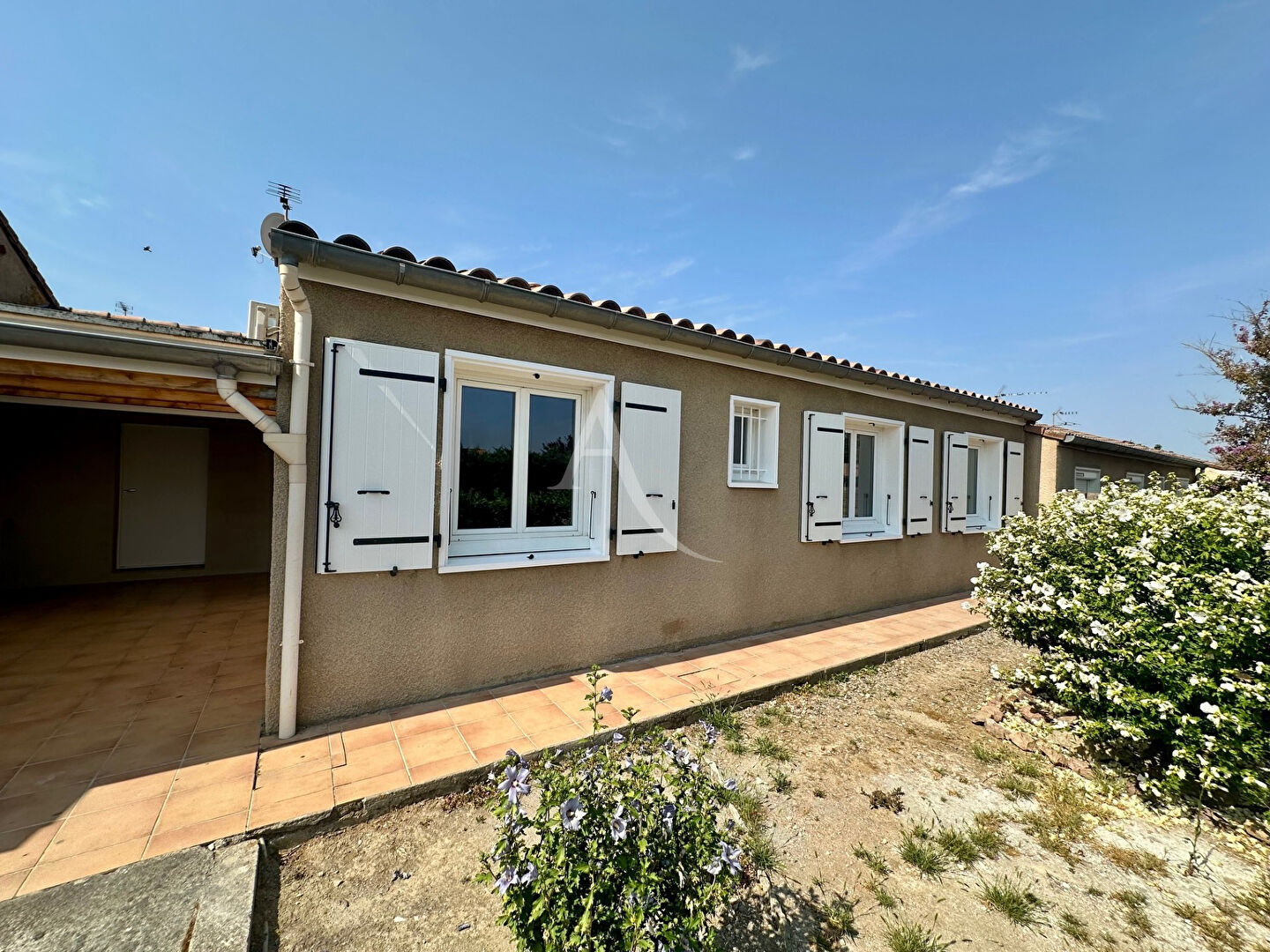 Agence immobilière de L'Adresse   COLUMBO IMMOBILIER - L'ADRESSE  COLUMBO IMMOBILIER