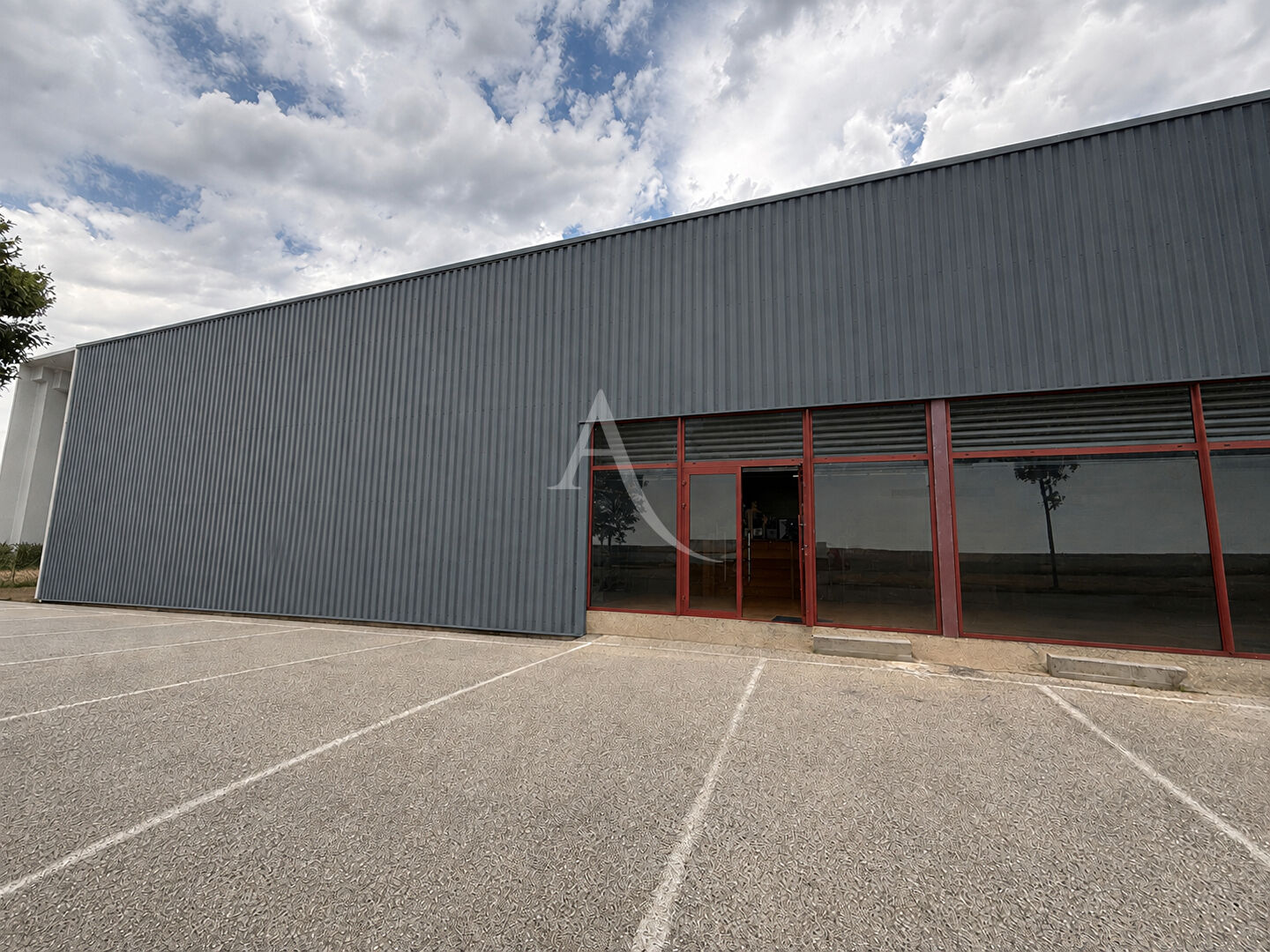 Agence immobilière de L'Adresse   COLUMBO IMMOBILIER - L'ADRESSE  COLUMBO IMMOBILIER