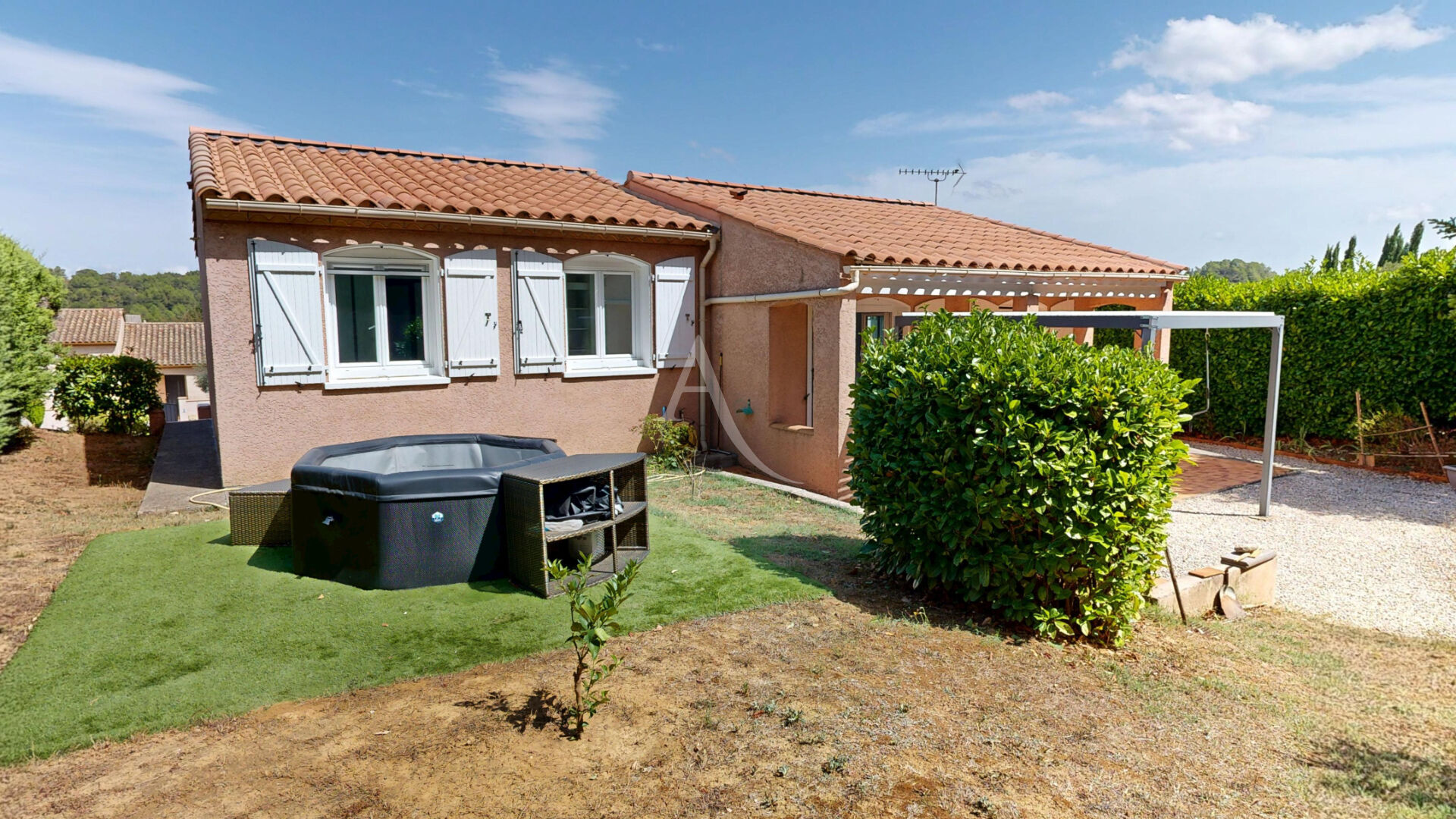 Agence immobilière de L'Adresse   COLUMBO IMMOBILIER - L'ADRESSE  COLUMBO IMMOBILIER