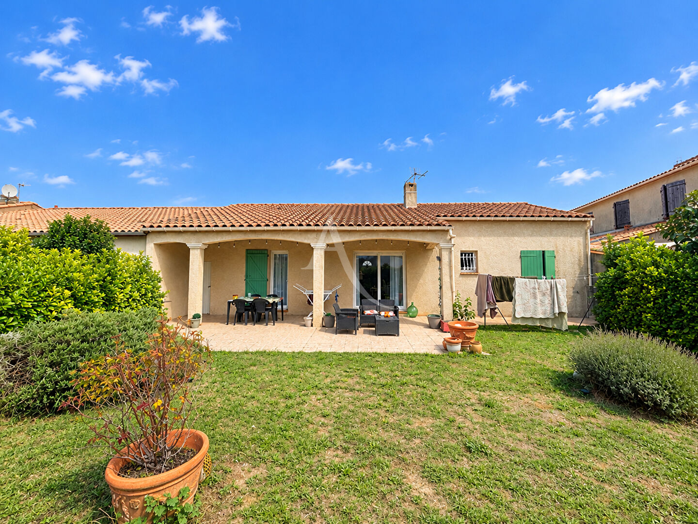 Agence immobilière de L'Adresse   COLUMBO IMMOBILIER - L'ADRESSE  COLUMBO IMMOBILIER
