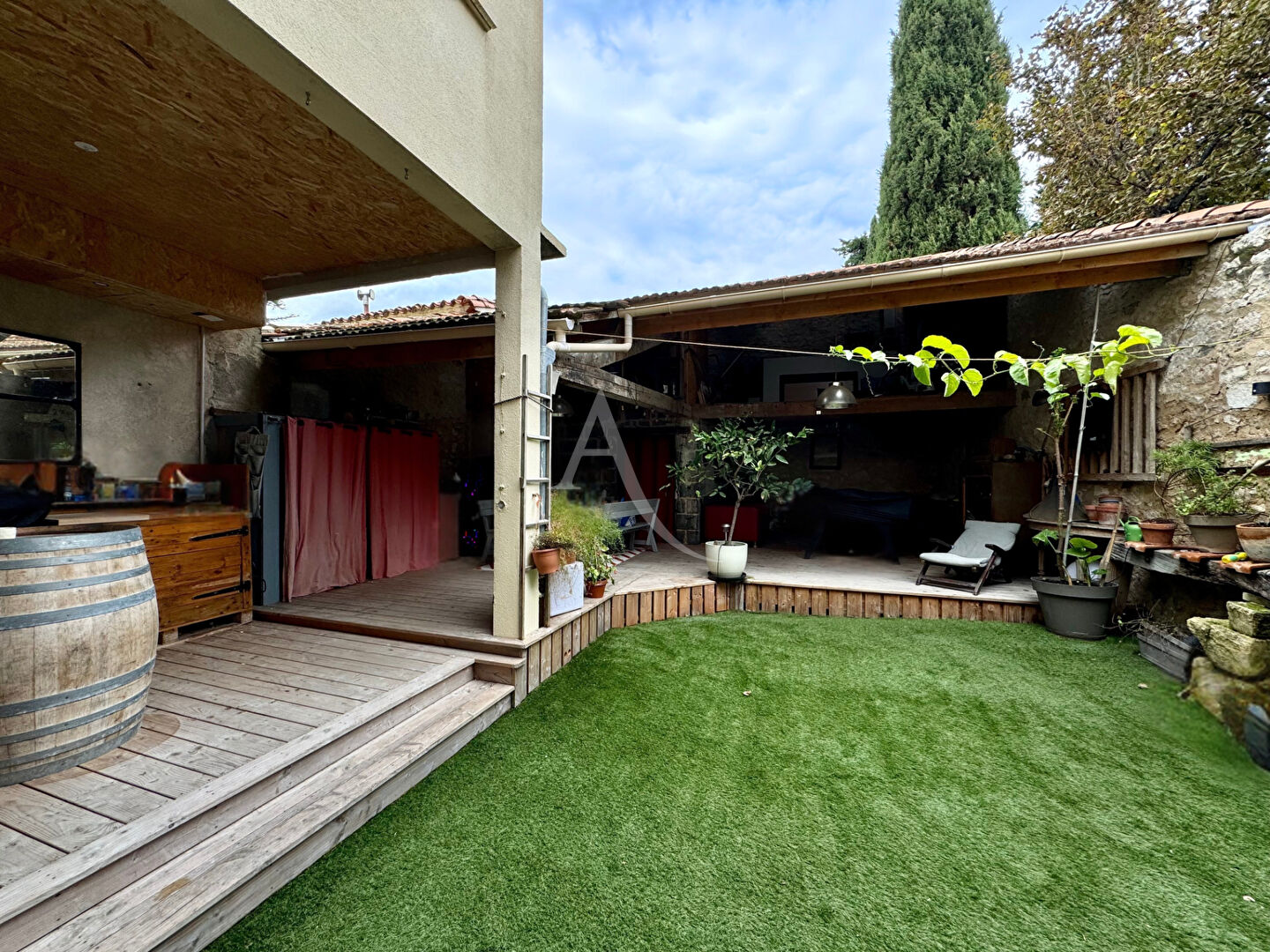 Agence immobilière de L'Adresse  NATERA IMMOBILIER - L'ADRESSE NATERA IMMOBILIER