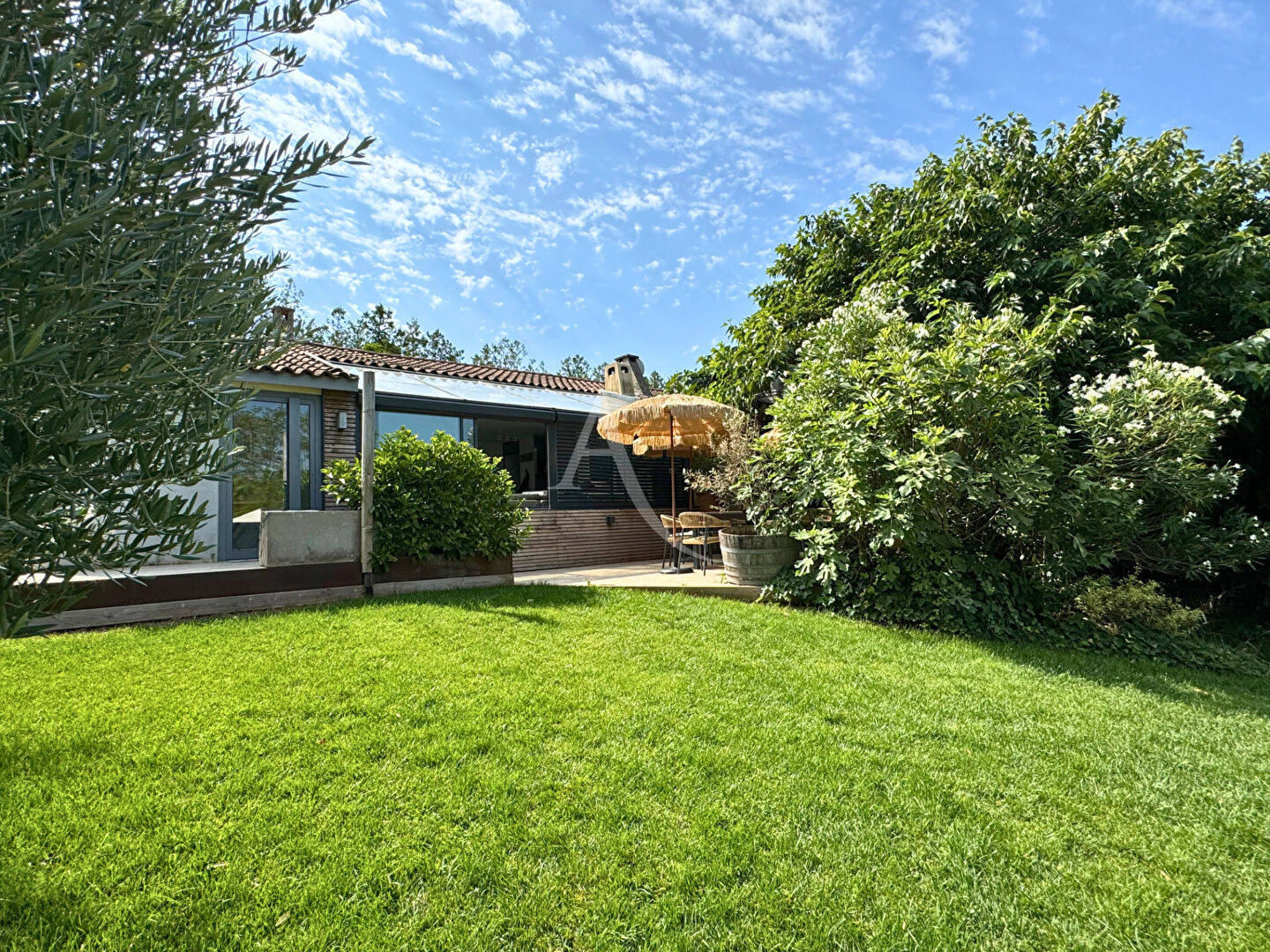 Agence immobilière de L'Adresse  NATERA IMMOBILIER - L'ADRESSE NATERA IMMOBILIER