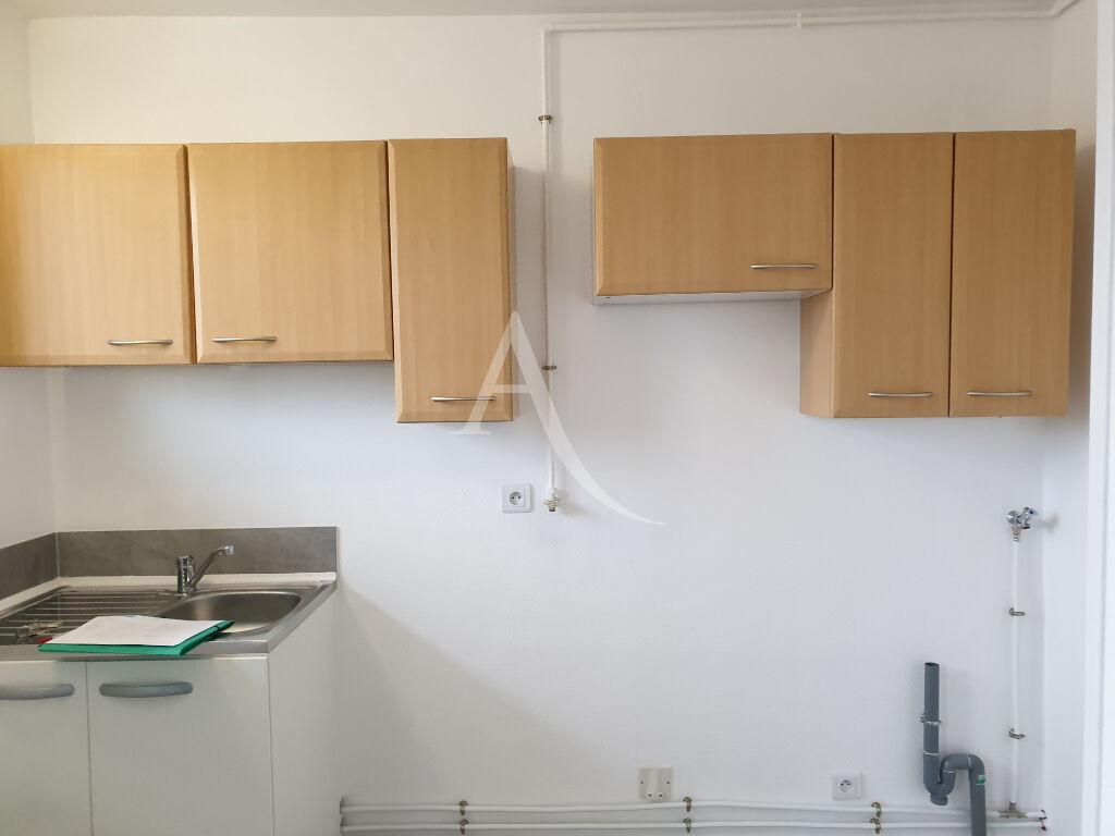 Photo STUDIO  CENTRE VILLE !!! image 3/4