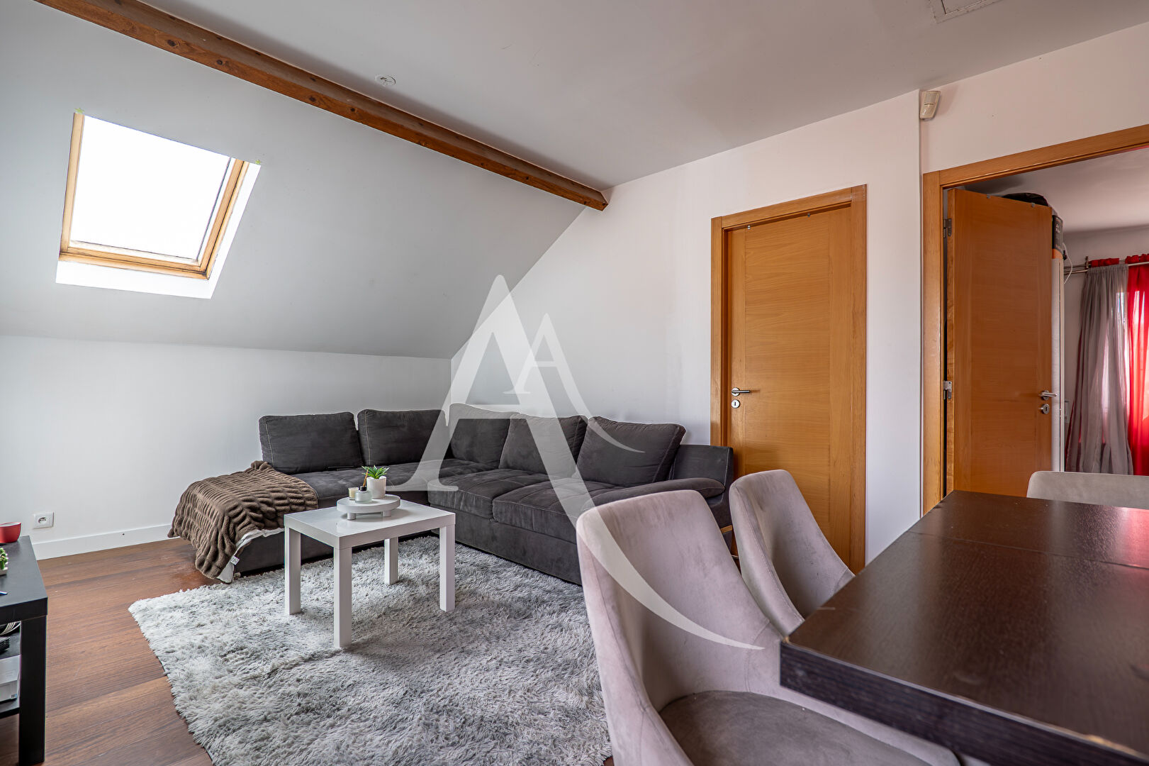 Photo Appartement sans copropriété !!! image 2/6