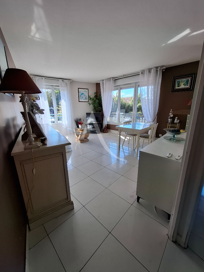 Photo Appartement LIMEIL BREVANNES   3 pièce(s)   55 m2 image 4/6