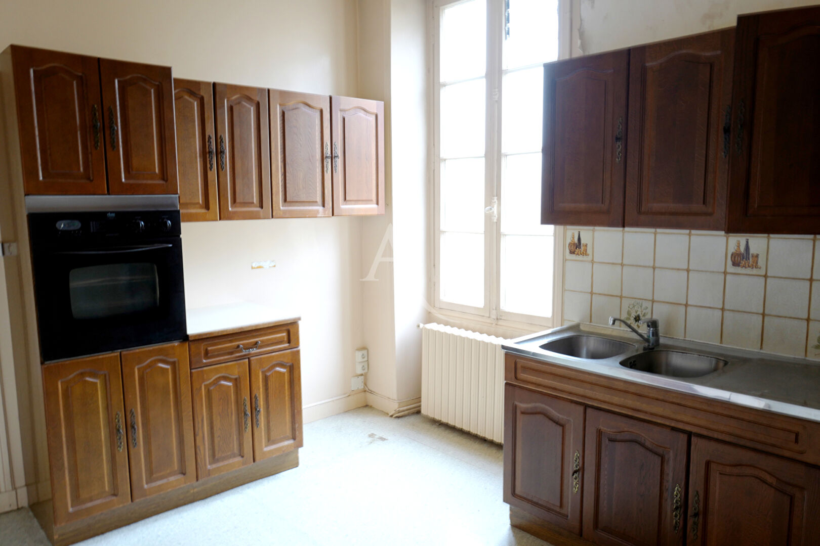 Photo Ensemble immobilier : maison bourgeoise et dépendance image 5/6