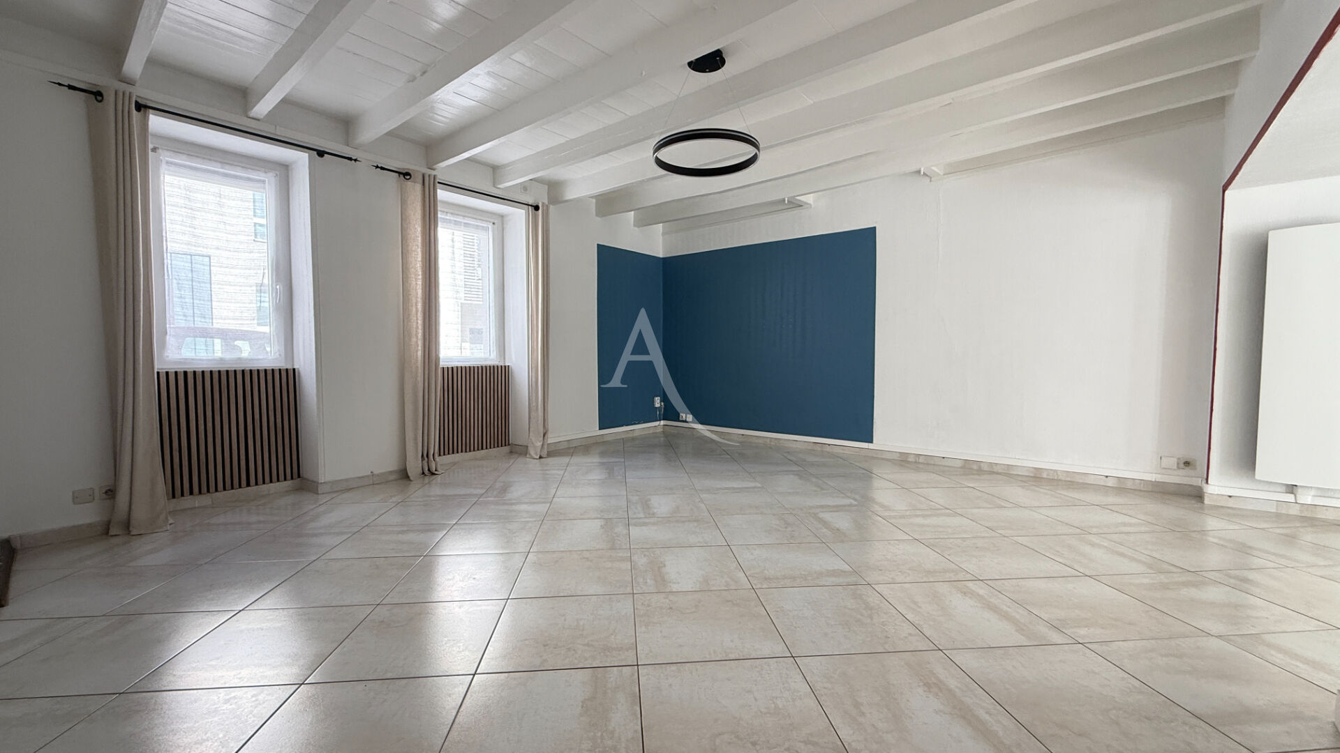 Photo LA ROCHE SUR YON MAISON HYPER CENTRE-VILLE EXCLUSIVITE AMANDA image 2/6