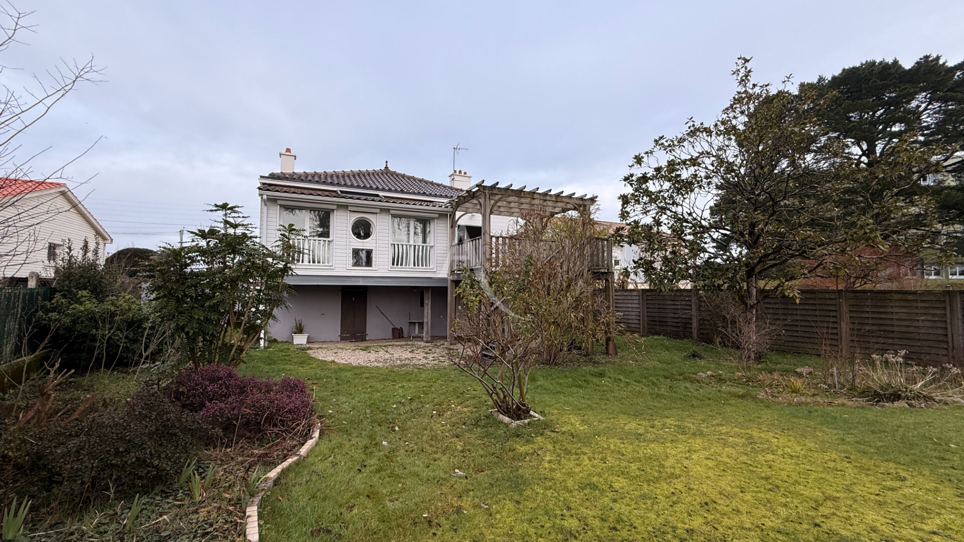 Agence immobilière de 
 L'ADRESSE LABEL IMMO 85 - L'adresse La Roche sur Yon St André d'Ornay 
