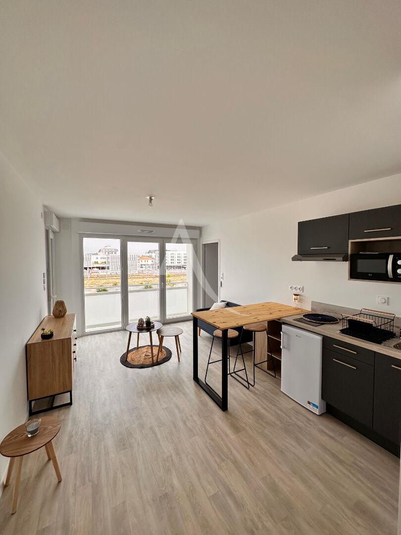 Photo Appartement meublé La Roche Sur Yon 2 pièce(s) 41.17 m2 image 2/6