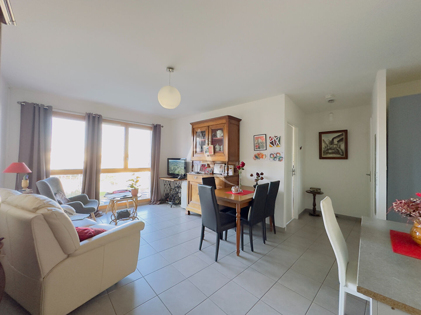 Agence immobilière de 
 L'ADRESSE LABEL IMMO 85 - L'adresse La Roche sur Yon St André d'Ornay 
