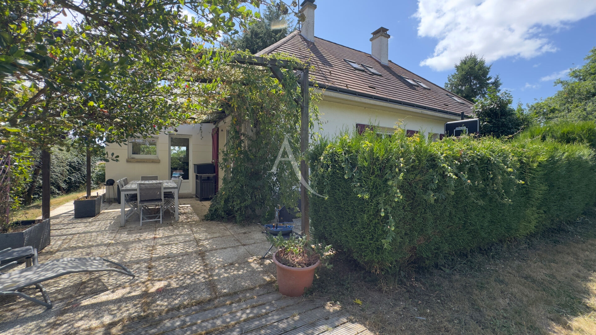 Agence immobilière de L'ADRESSE LABEL IMMO 85 - LABEL IMMO 85