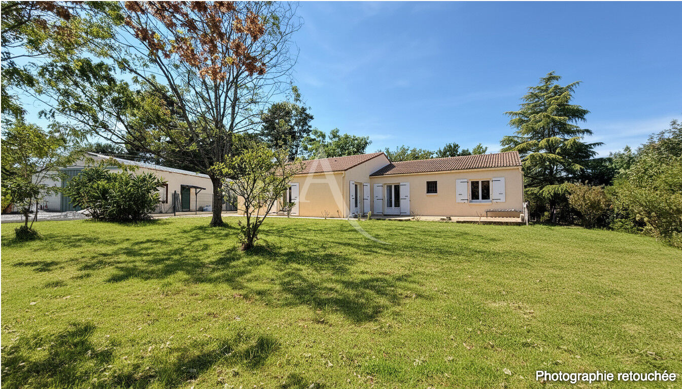 Agence immobilière de 
 L'ADRESSE LABEL IMMO 85 - L'adresse La Roche sur Yon St André d'Ornay 
