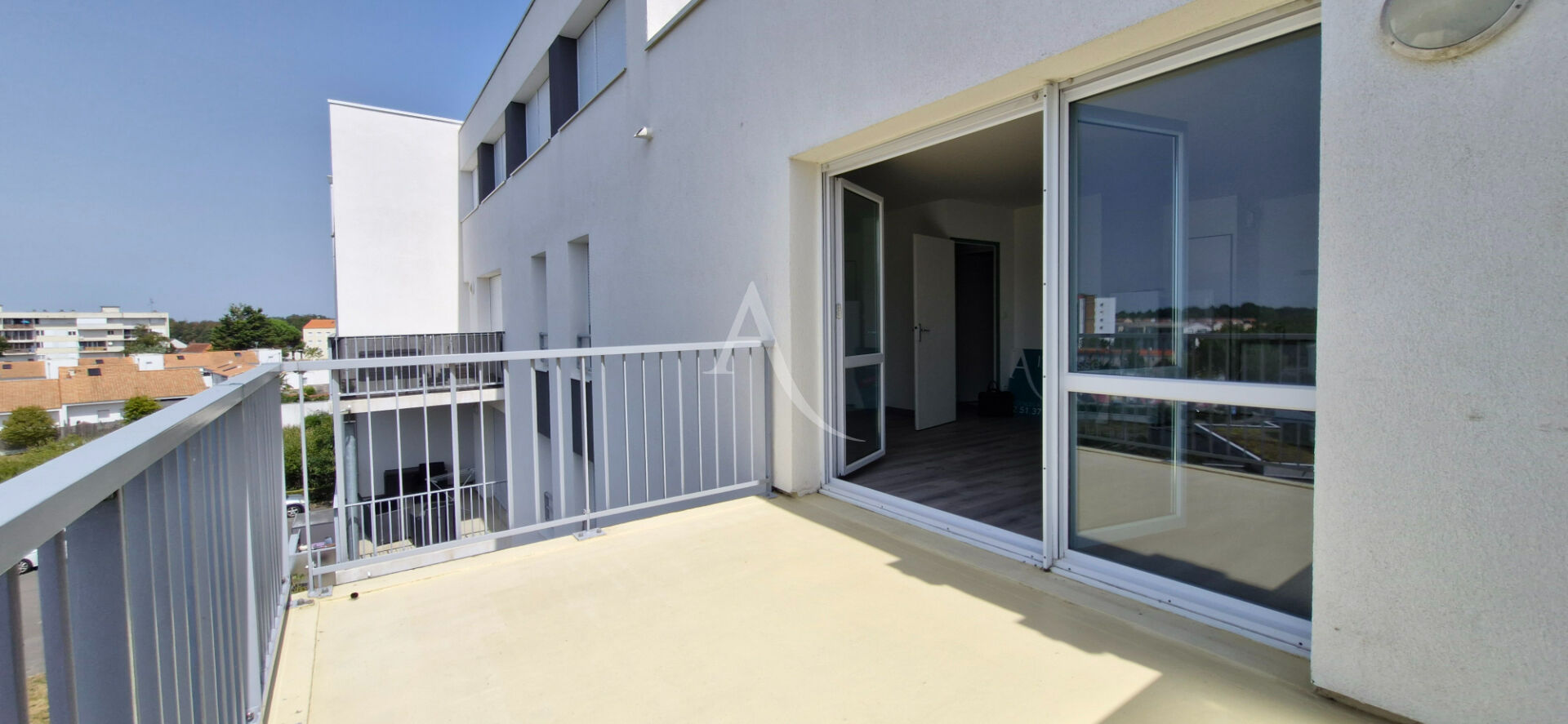 Agence immobilière de 
 L'ADRESSE LABEL IMMO 85 - L'adresse La Roche sur Yon St André d'Ornay 
