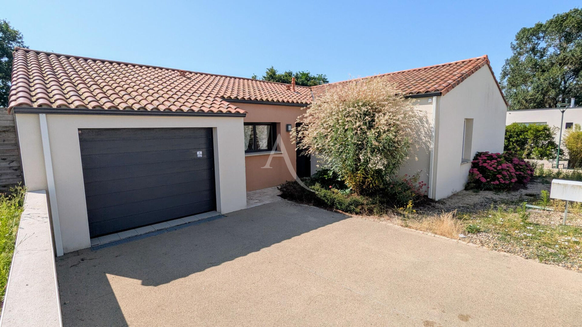 Agence immobilière de L'ADRESSE LABEL IMMO 85