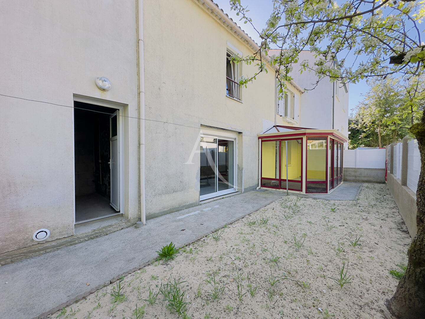 Agence immobilière de L'ADRESSE LABEL IMMO 85 - LABEL IMMO 85
