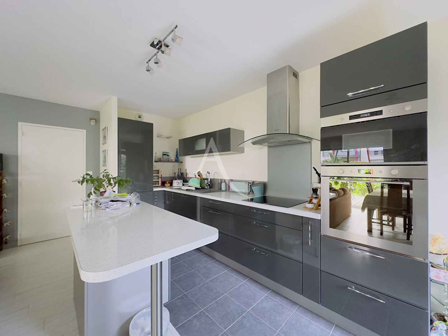 Photo LA ROCHE SUR YON - APPARTEMENT  EN REZ DE JARDIN A VENDRE  EXCLUSIVITE AMANDA image 3/6