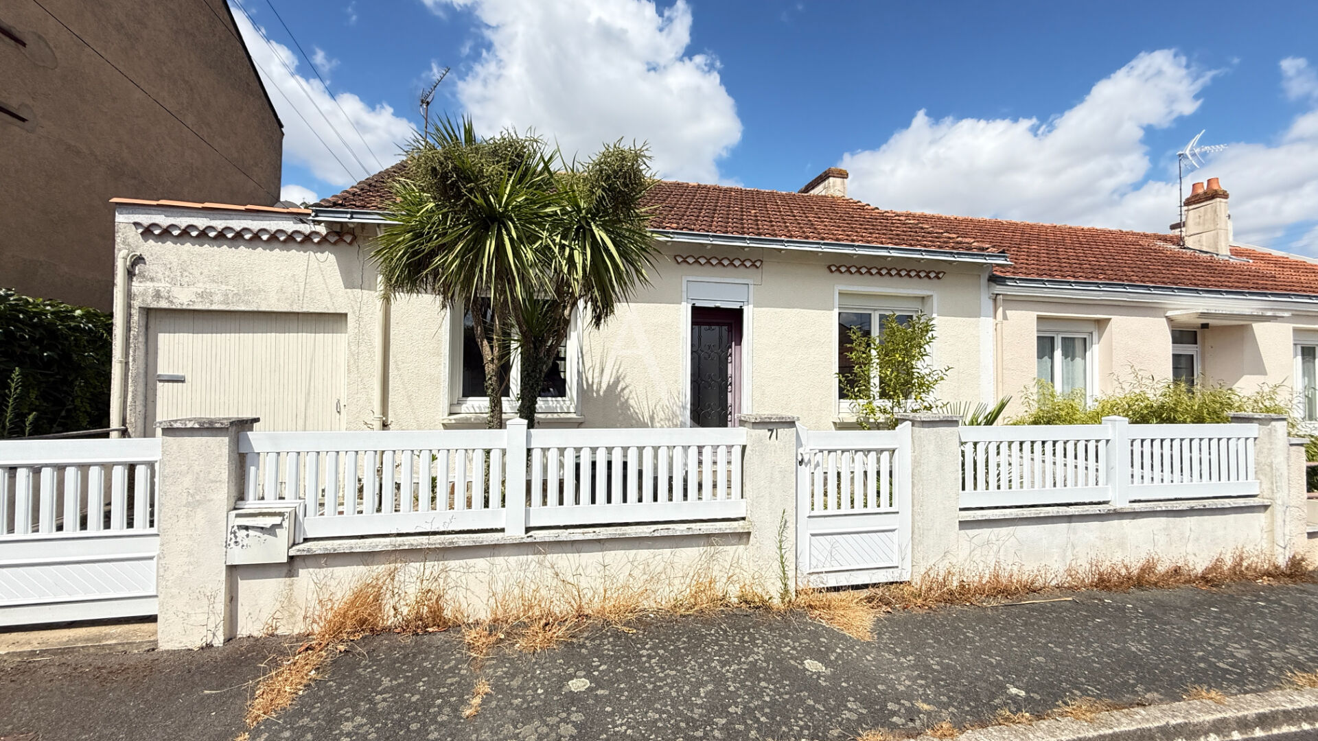 Agence immobilière de L'ADRESSE LABEL IMMO 85 - LABEL IMMO 85