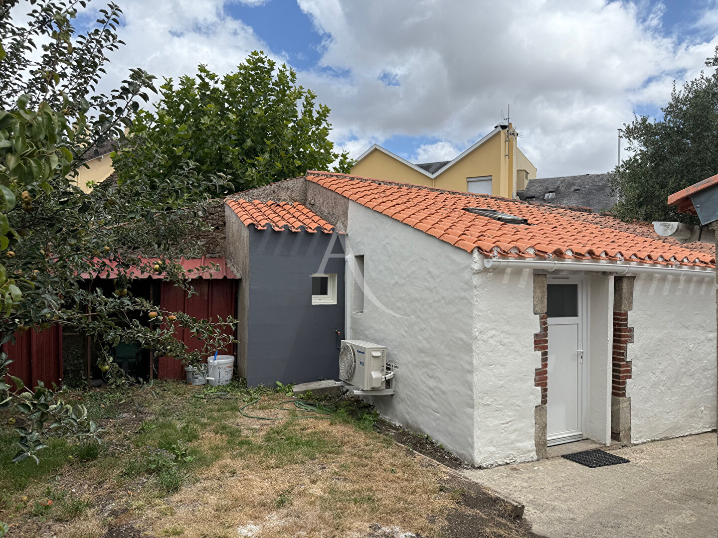 Agence immobilière de L'ADRESSE LABEL IMMO 85 - LABEL IMMO 85