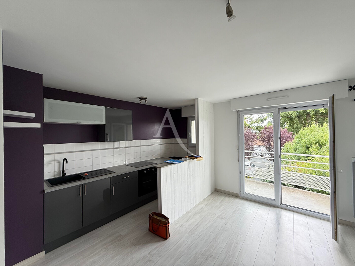 Agence immobilière de L'ADRESSE LABEL IMMO 85 - LABEL IMMO 85