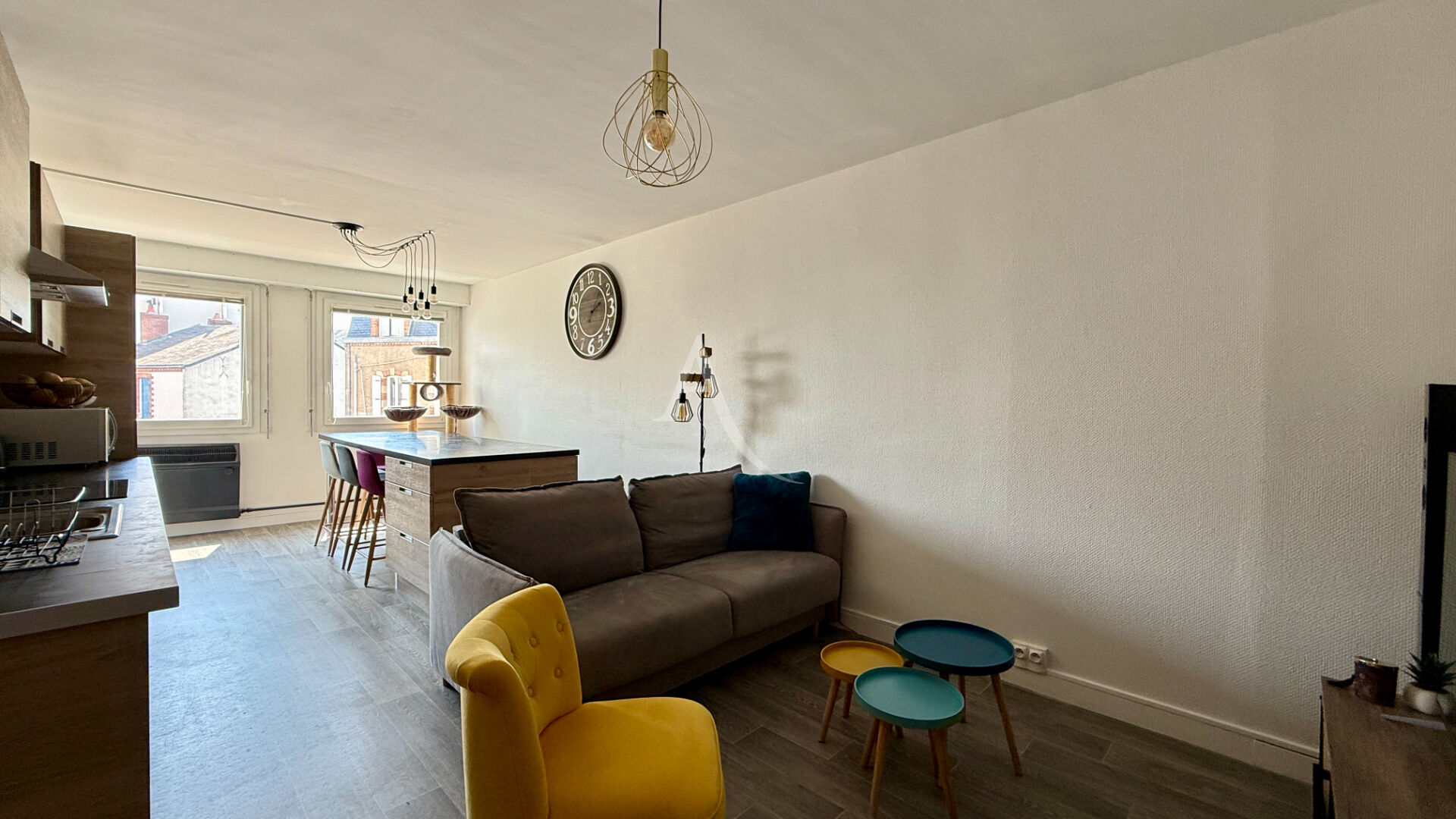 Agence immobilière de 
 L'ADRESSE LABEL IMMO 85 - L'adresse La Roche sur Yon St André d'Ornay 

