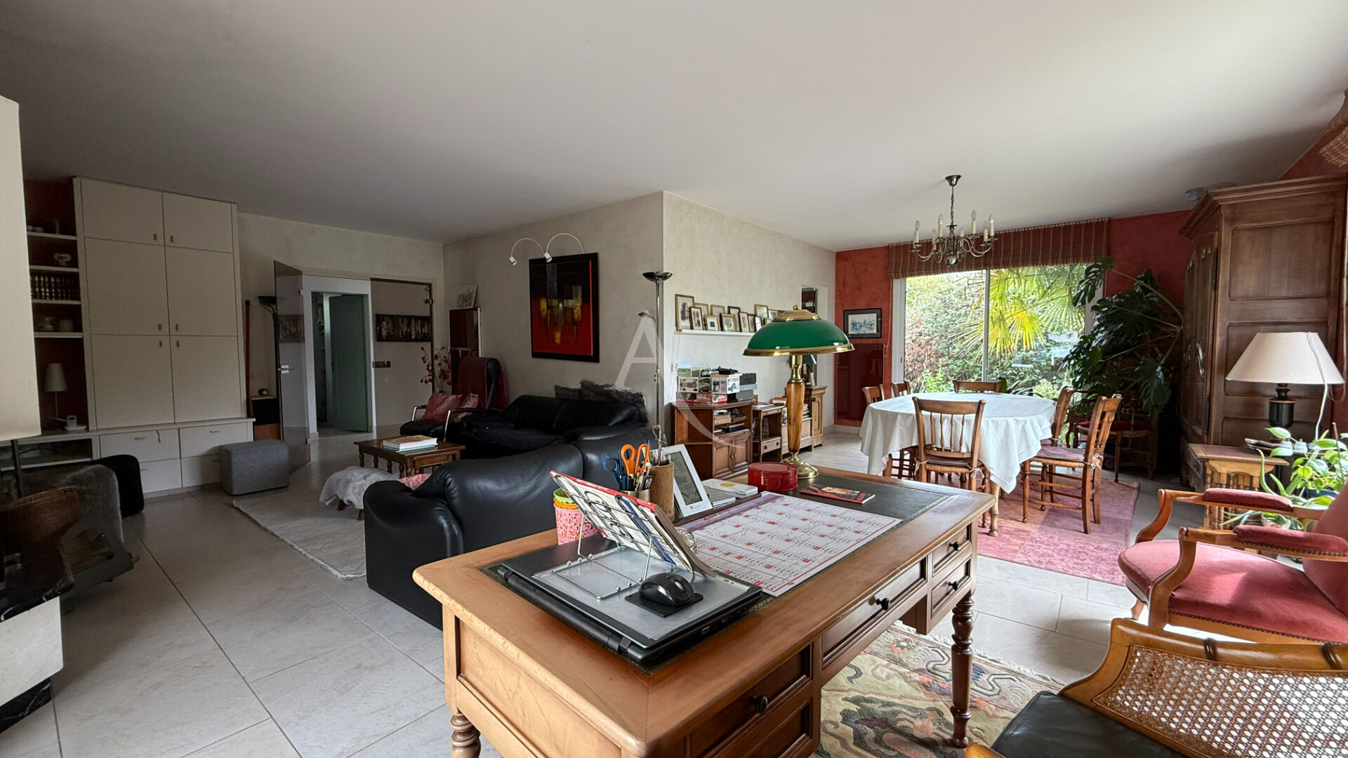 Agence immobilière de 
 L'ADRESSE LABEL IMMO 85 - L'adresse La Roche sur Yon St André d'Ornay 
