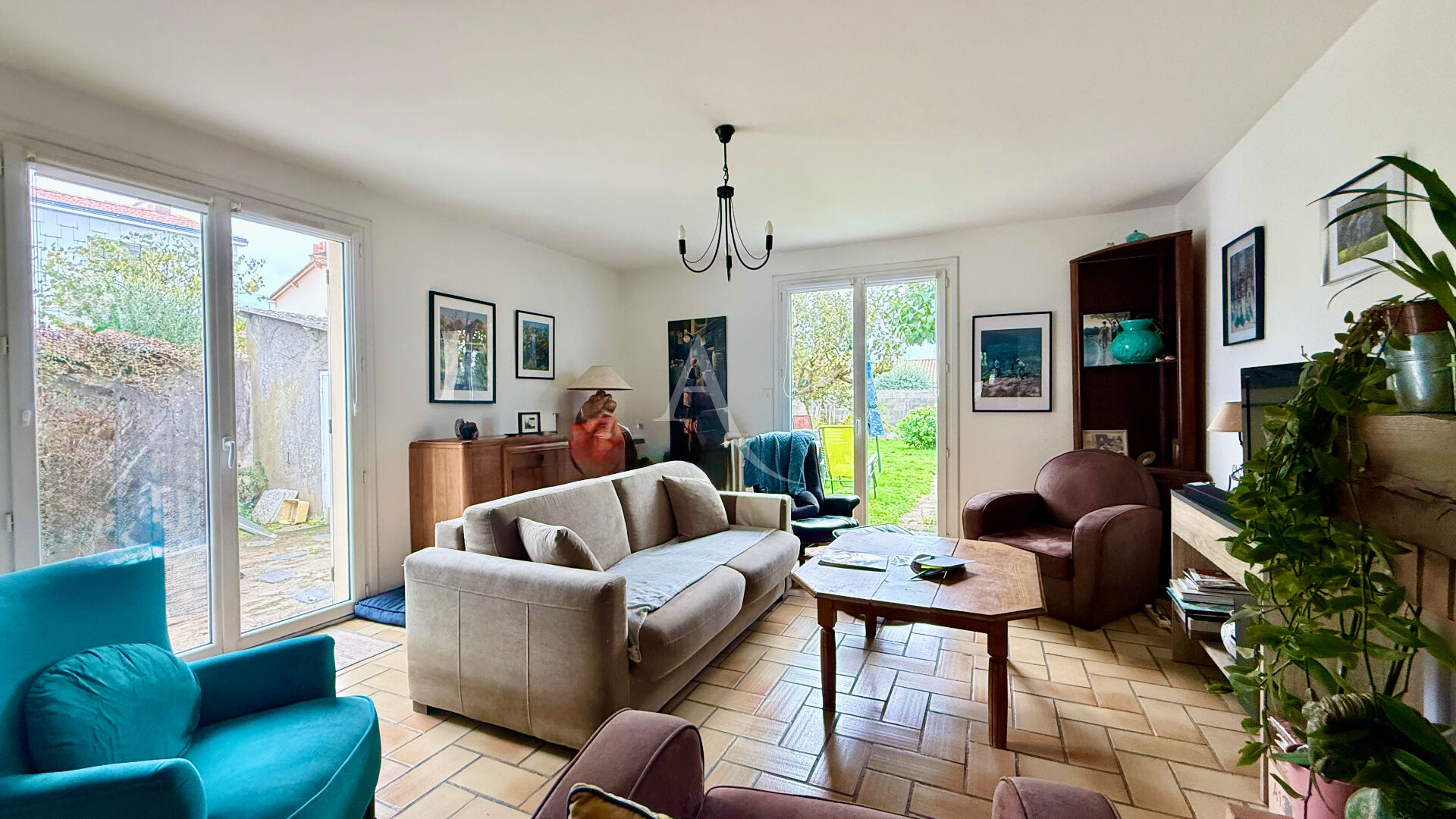 Agence immobilière de L'ADRESSE LABEL IMMO 85 - LABEL IMMO 85