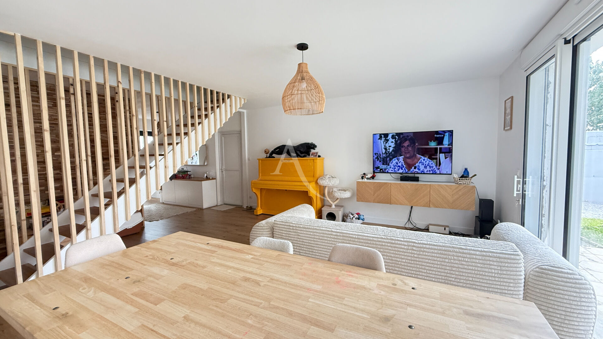 Agence immobilière de 
 L'ADRESSE LABEL IMMO 85 - L'adresse La Roche sur Yon St André d'Ornay 
