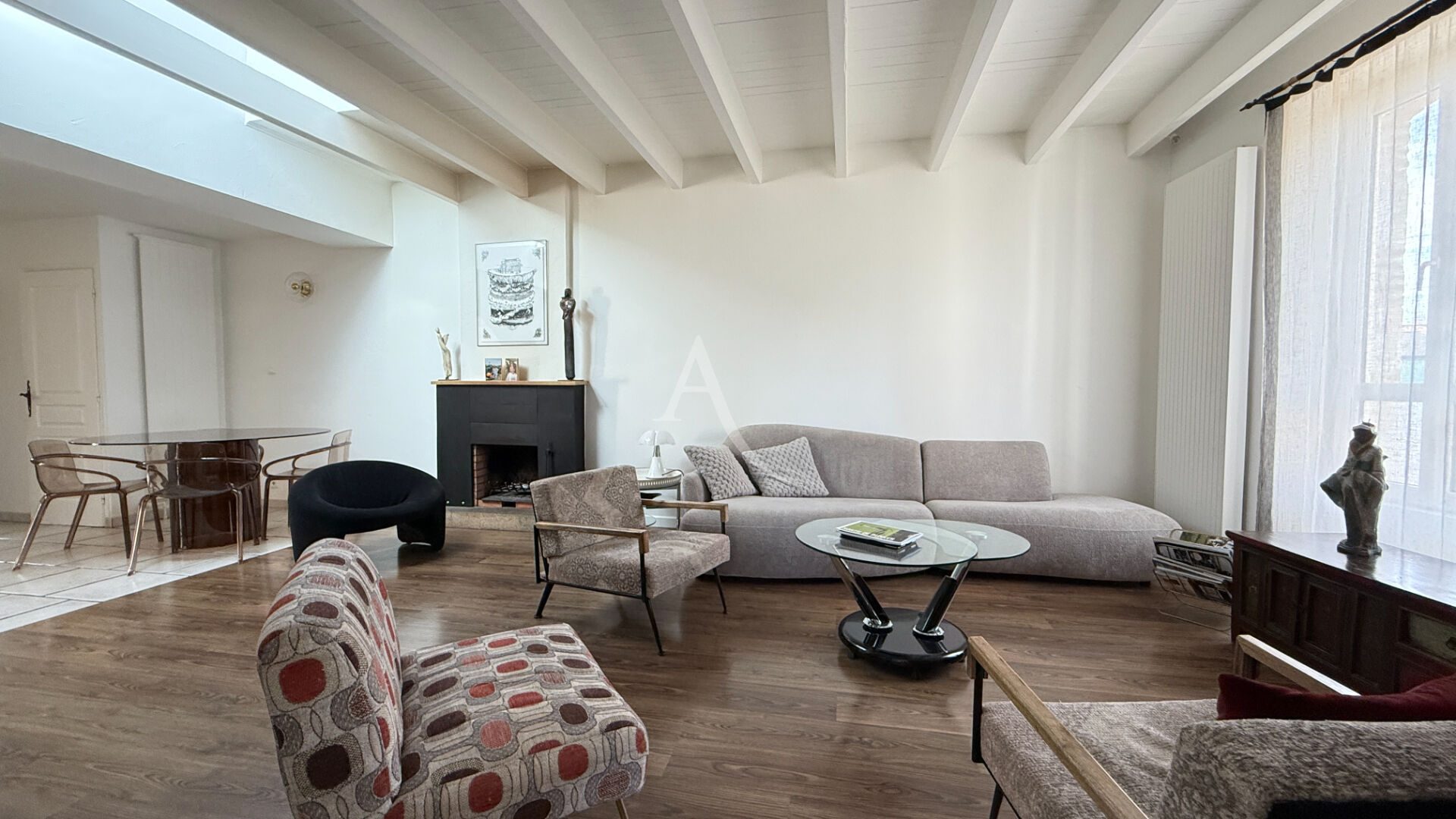 Agence immobilière de 
 L'ADRESSE LABEL IMMO 85 - L'adresse La Roche sur Yon St André d'Ornay 
